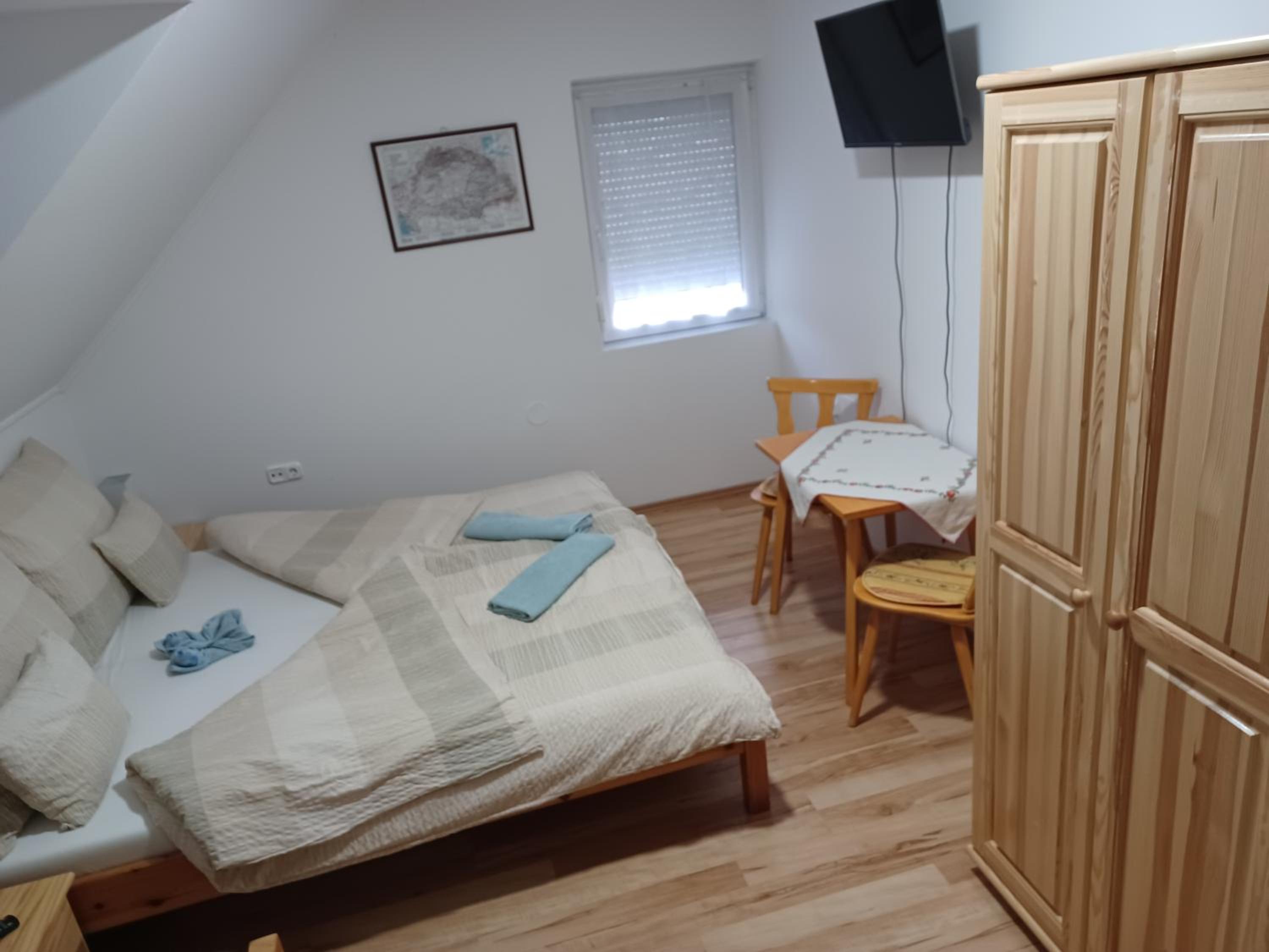 Three-Bedroom Chalet photo 1