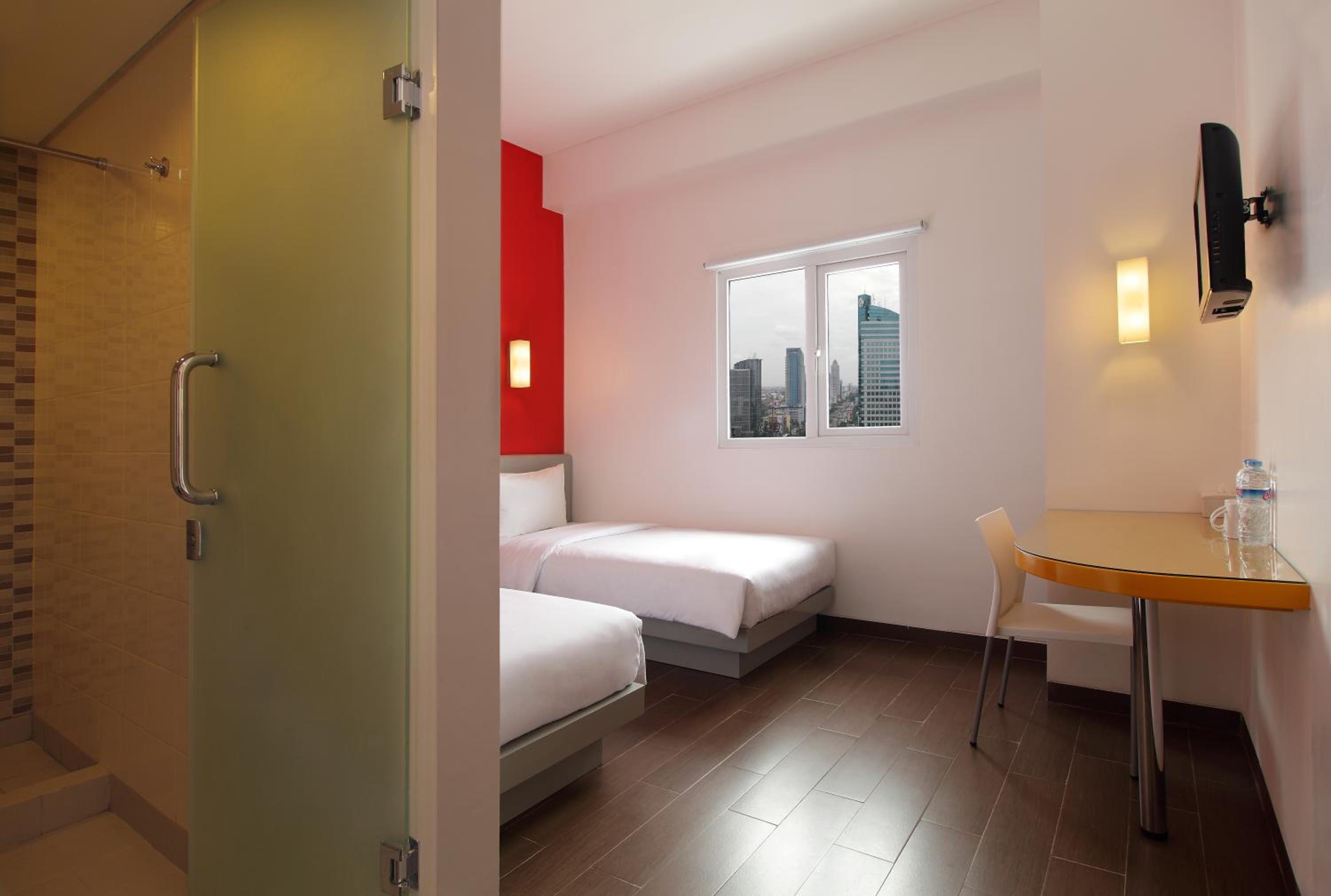 Smart Twin Room - Photo 2