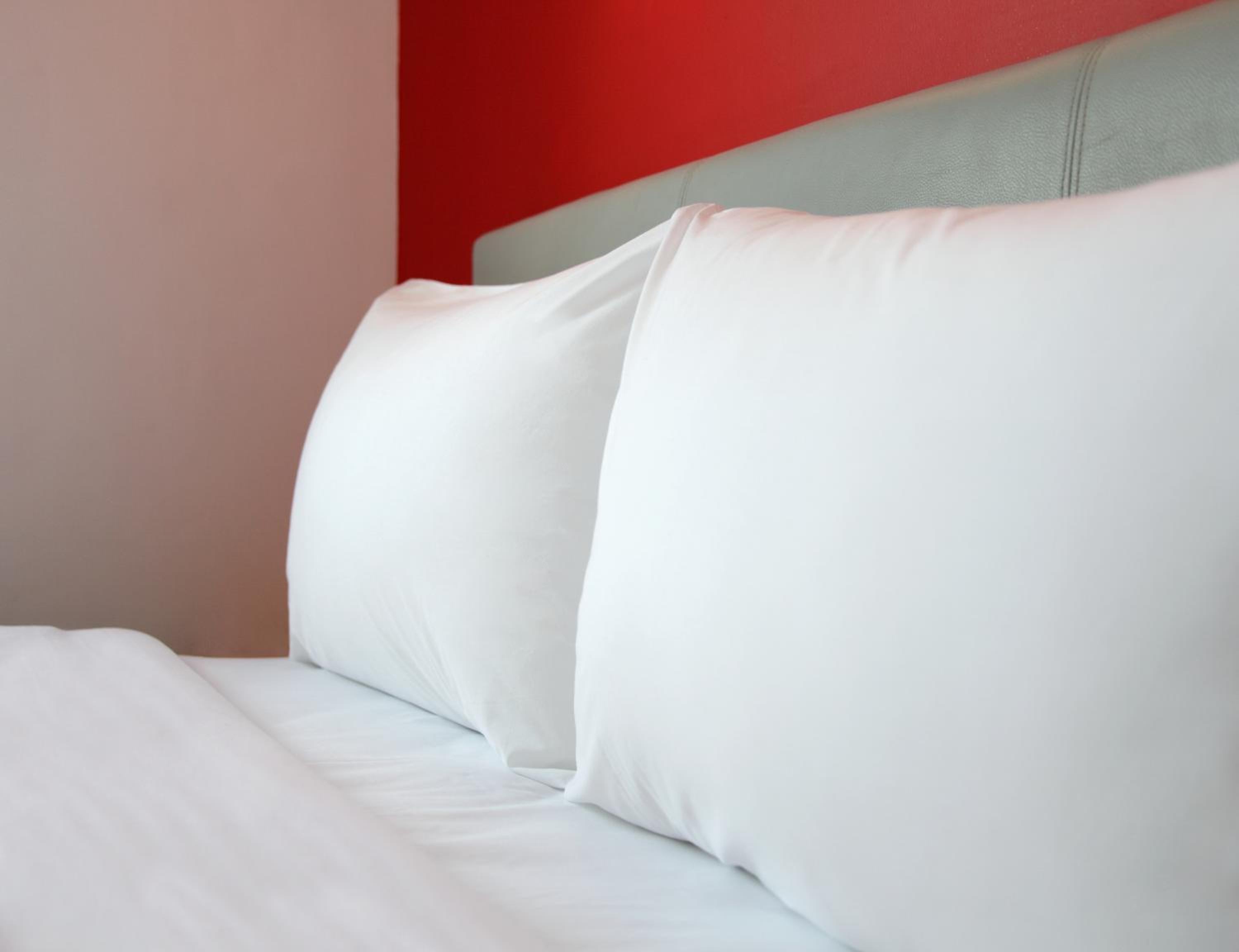 Smart Queen Room - Photo 3