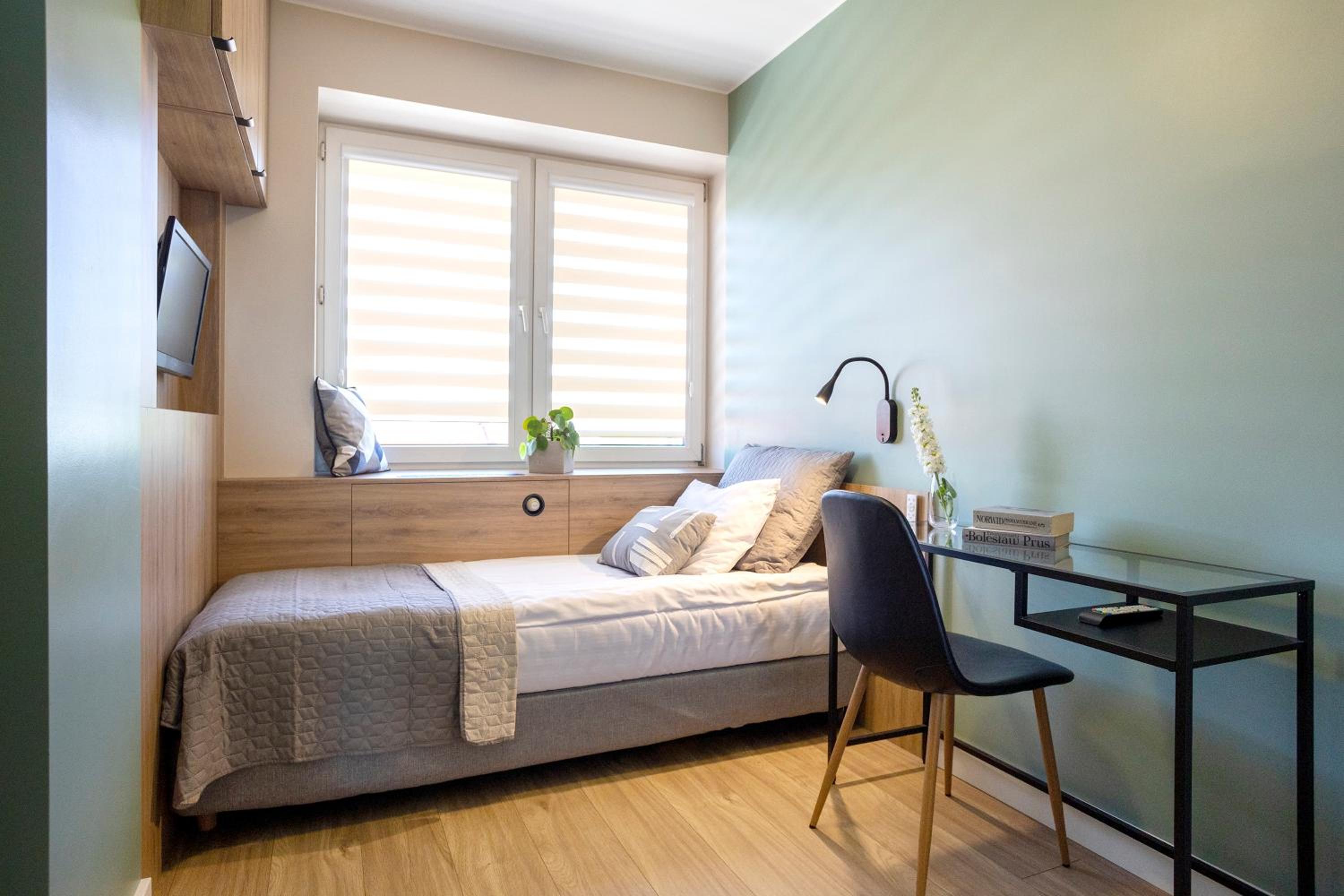Small Single Room photo 1