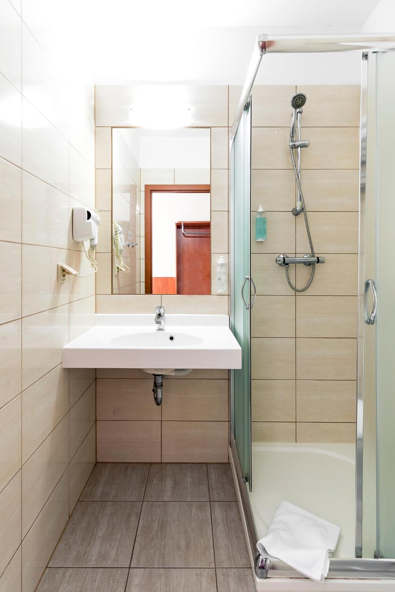 Standard Single Room photo 2