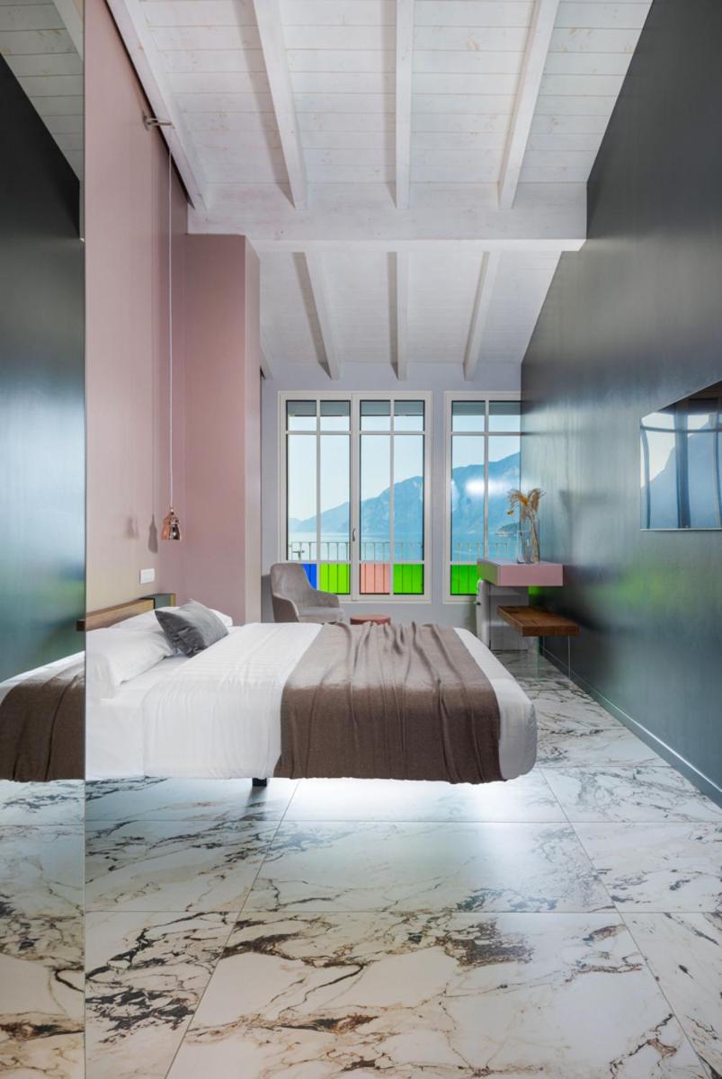 King Room with Lake View