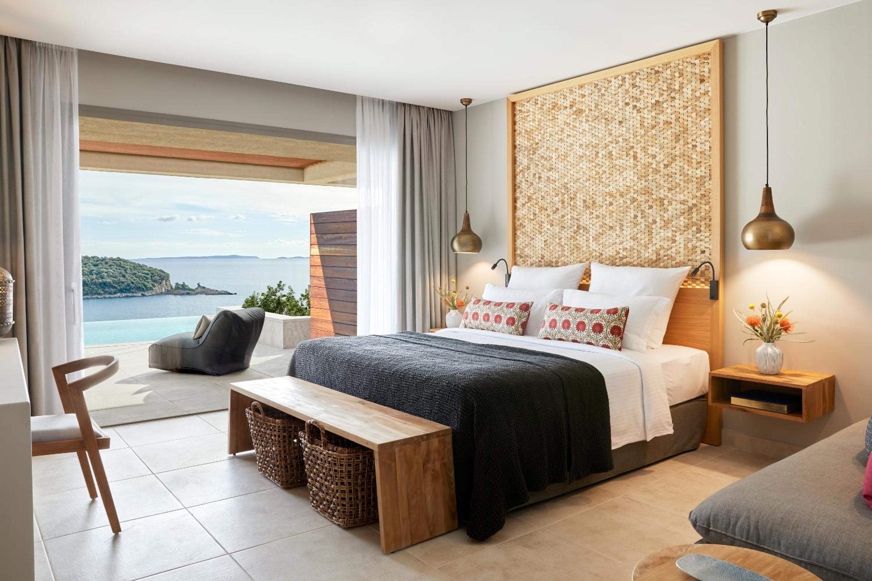Deluxe Double Room Sea View with Private Pool