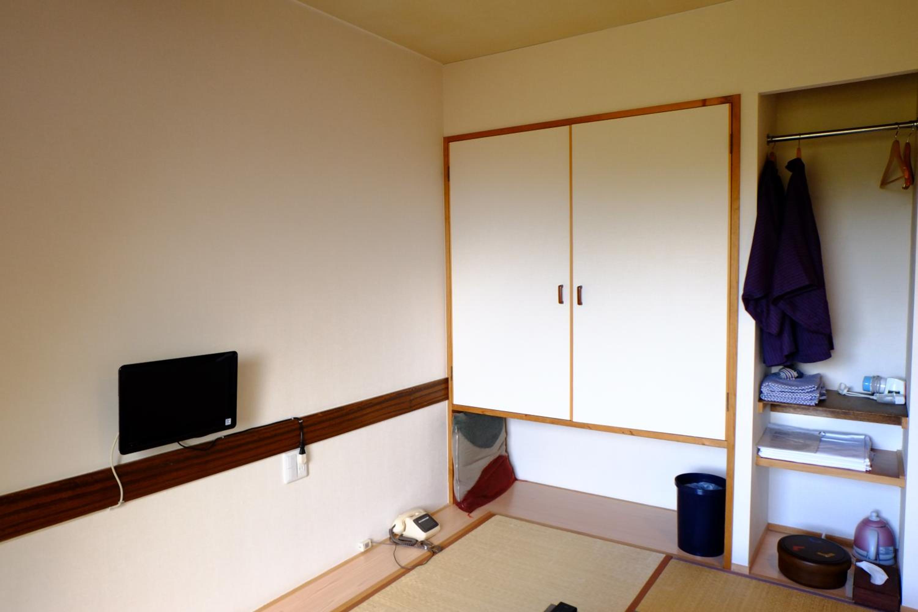 Japanese-Style Twin Room photo 3