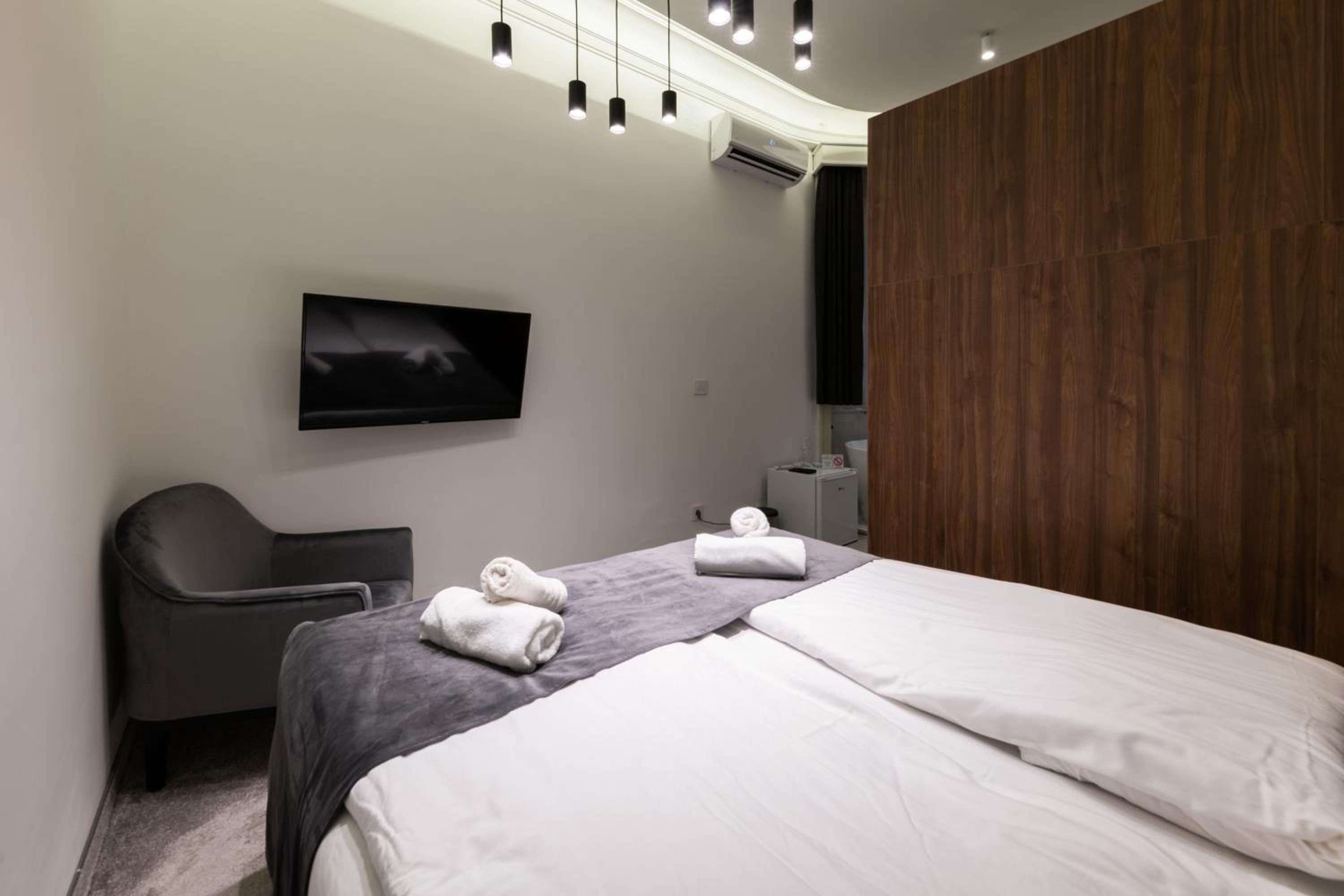 Superior Double Room - Annex - Photo 4