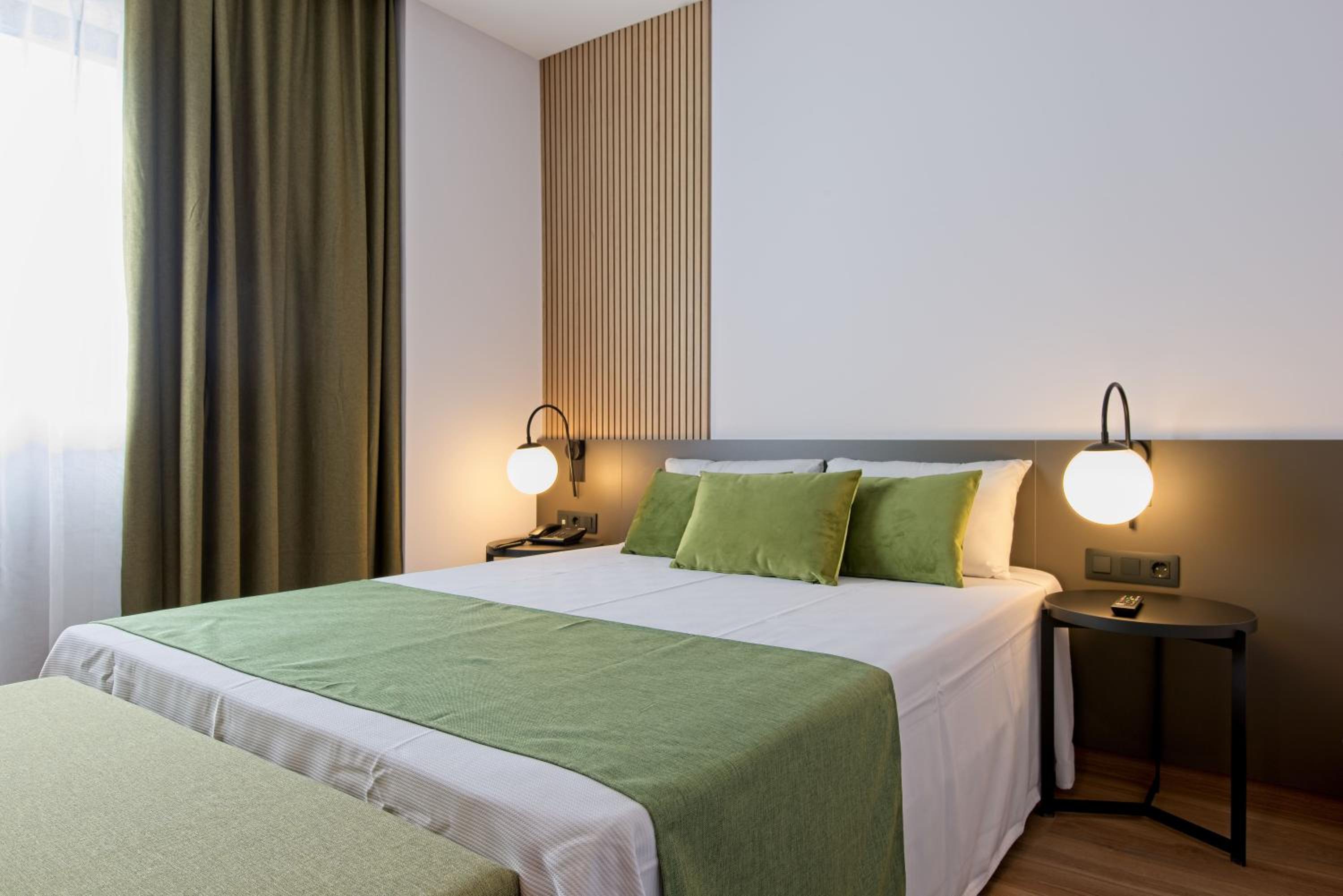 Double Room - Photo 1