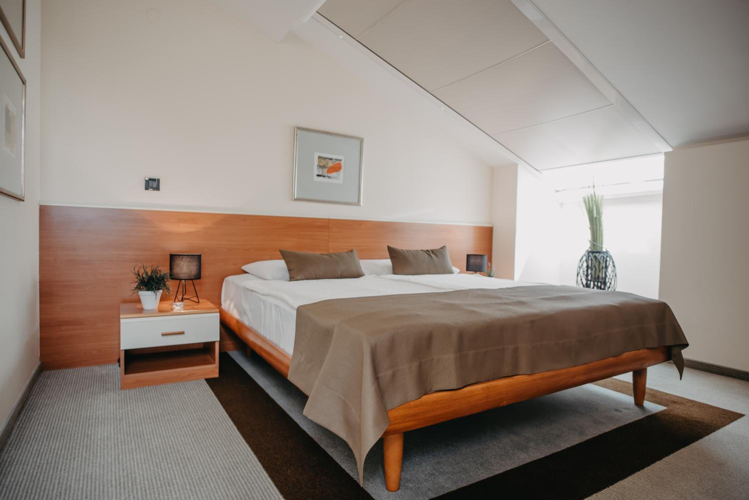Standard Double Room- Sea Side - Photo 1