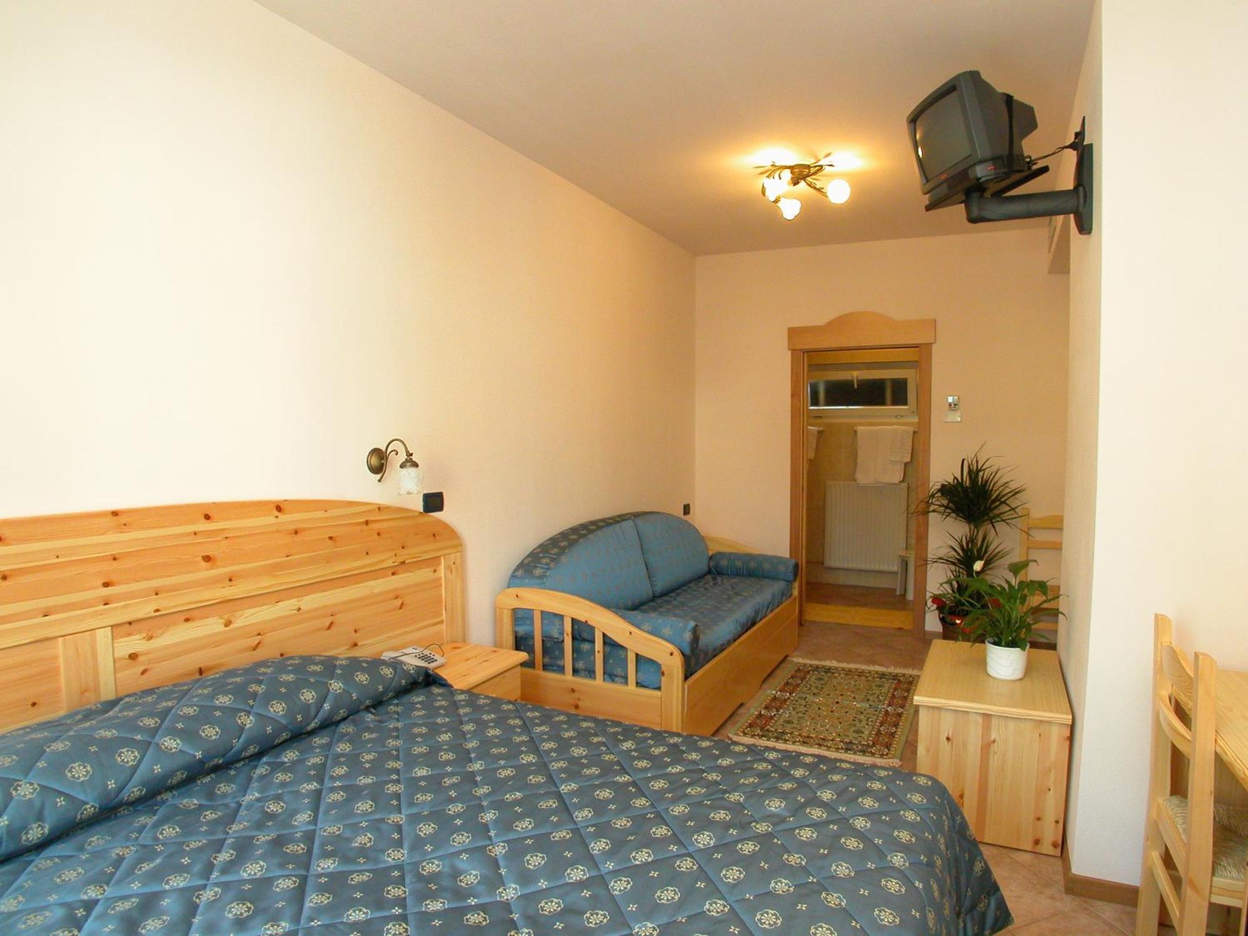 Superior Double or Twin Room - Photo 2
