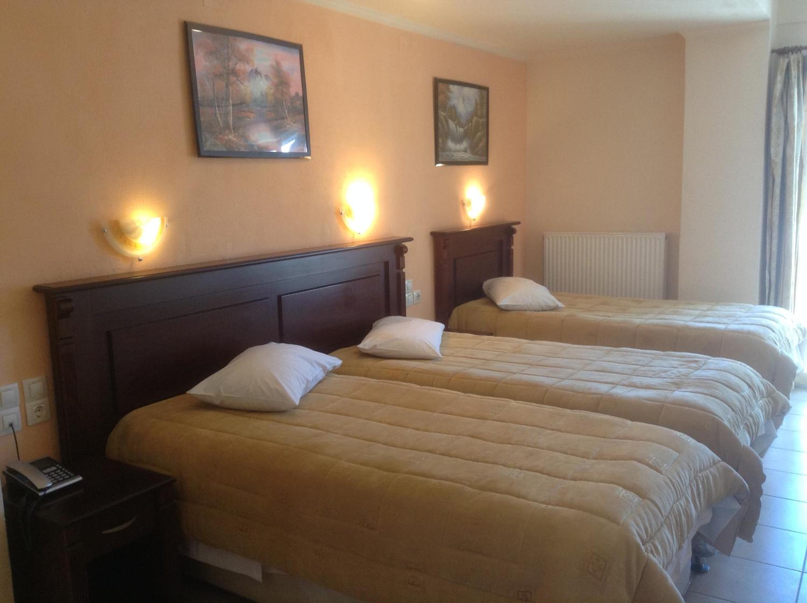 Triple Room