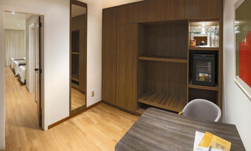 Quadruple Room - Photo 1