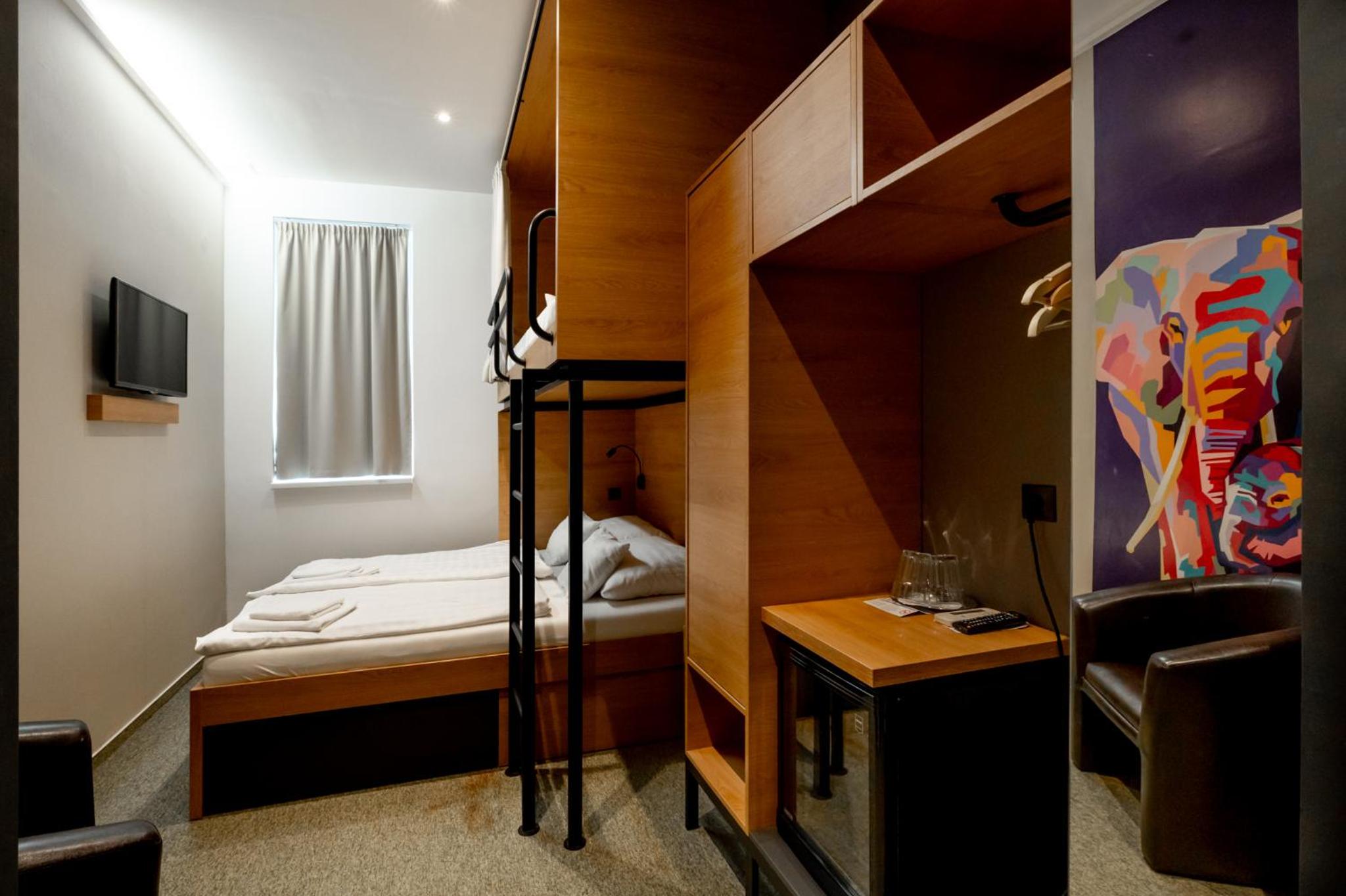 Triple Room with Shower photo 2