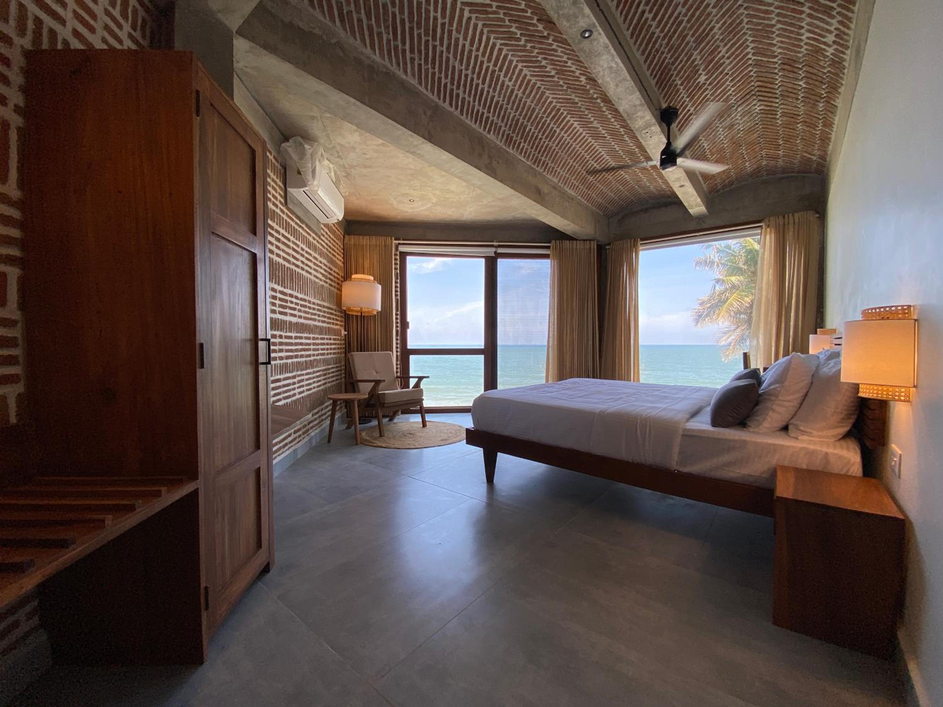 Deluxe Double Room with Sea View photo 1