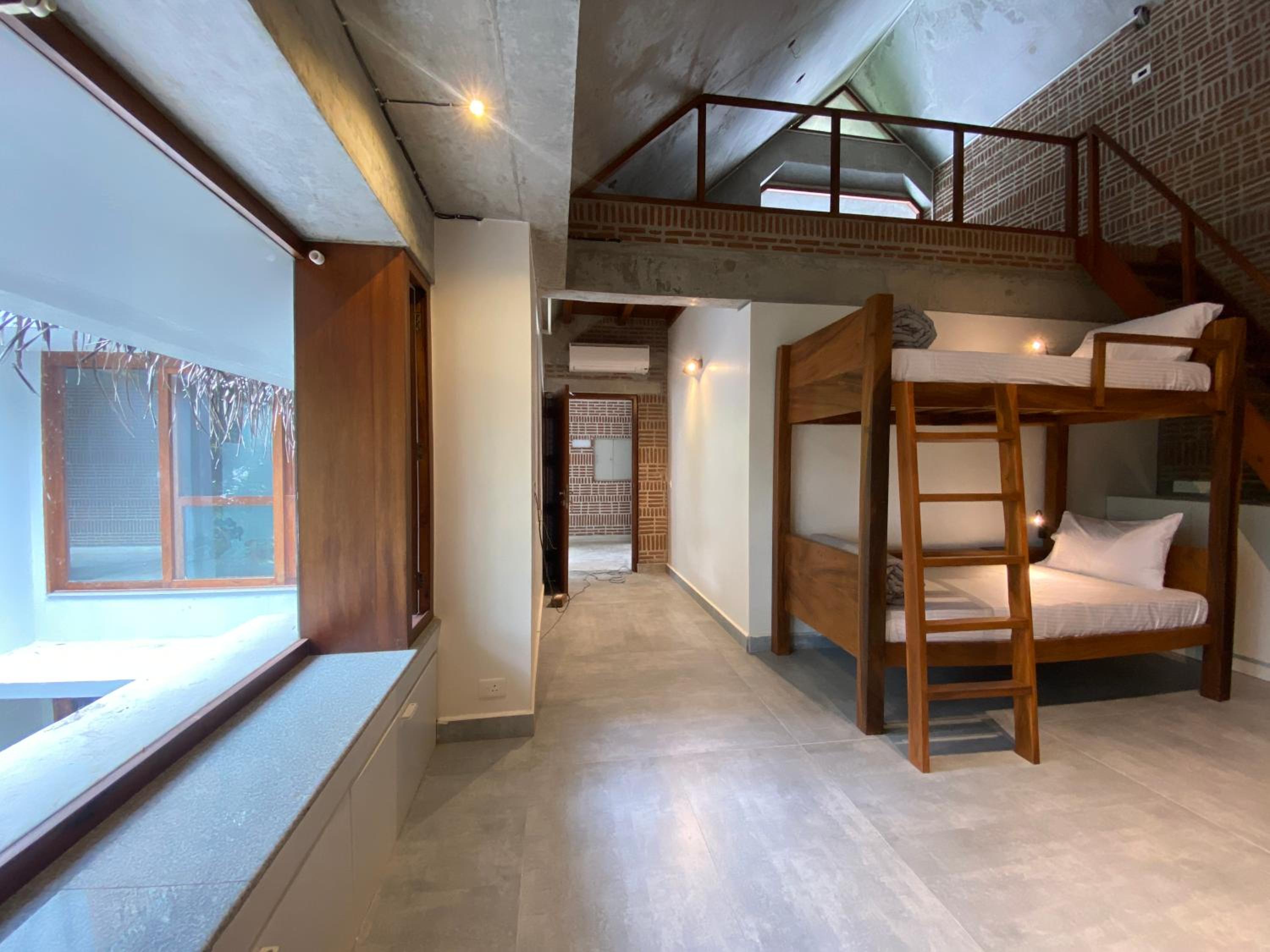 6 Bed Dorm photo 1