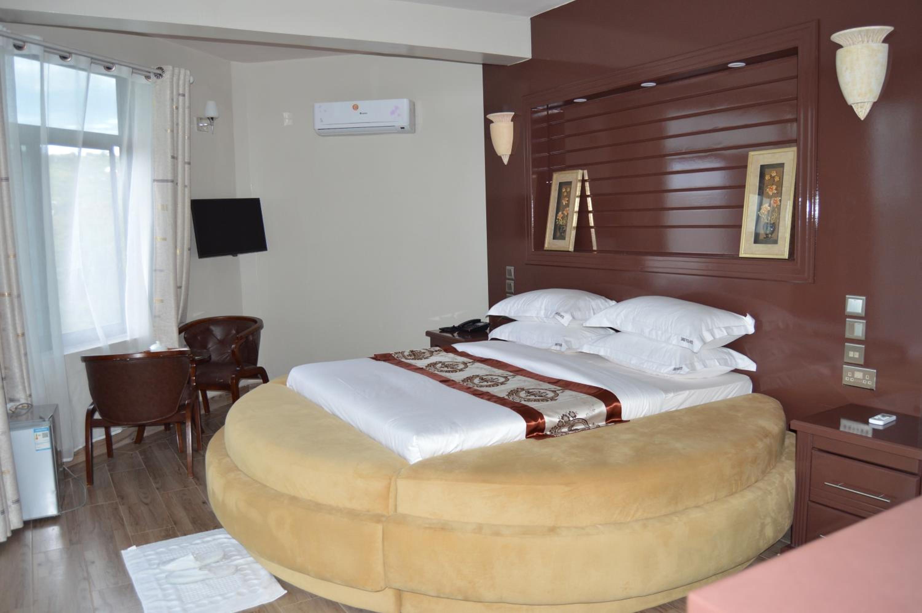 Executive Suite