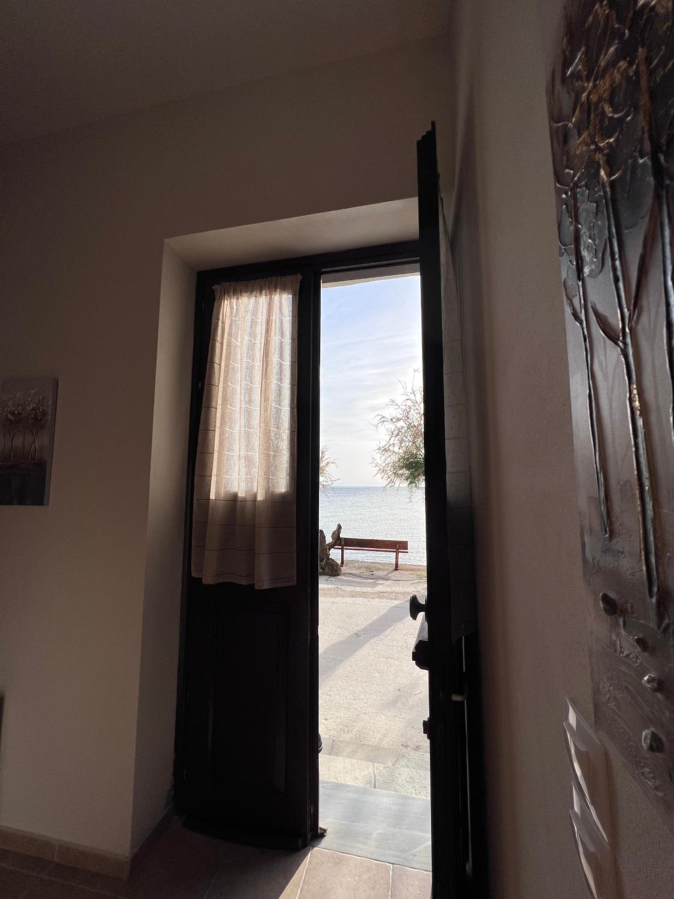 Studio with Sea View photo 2