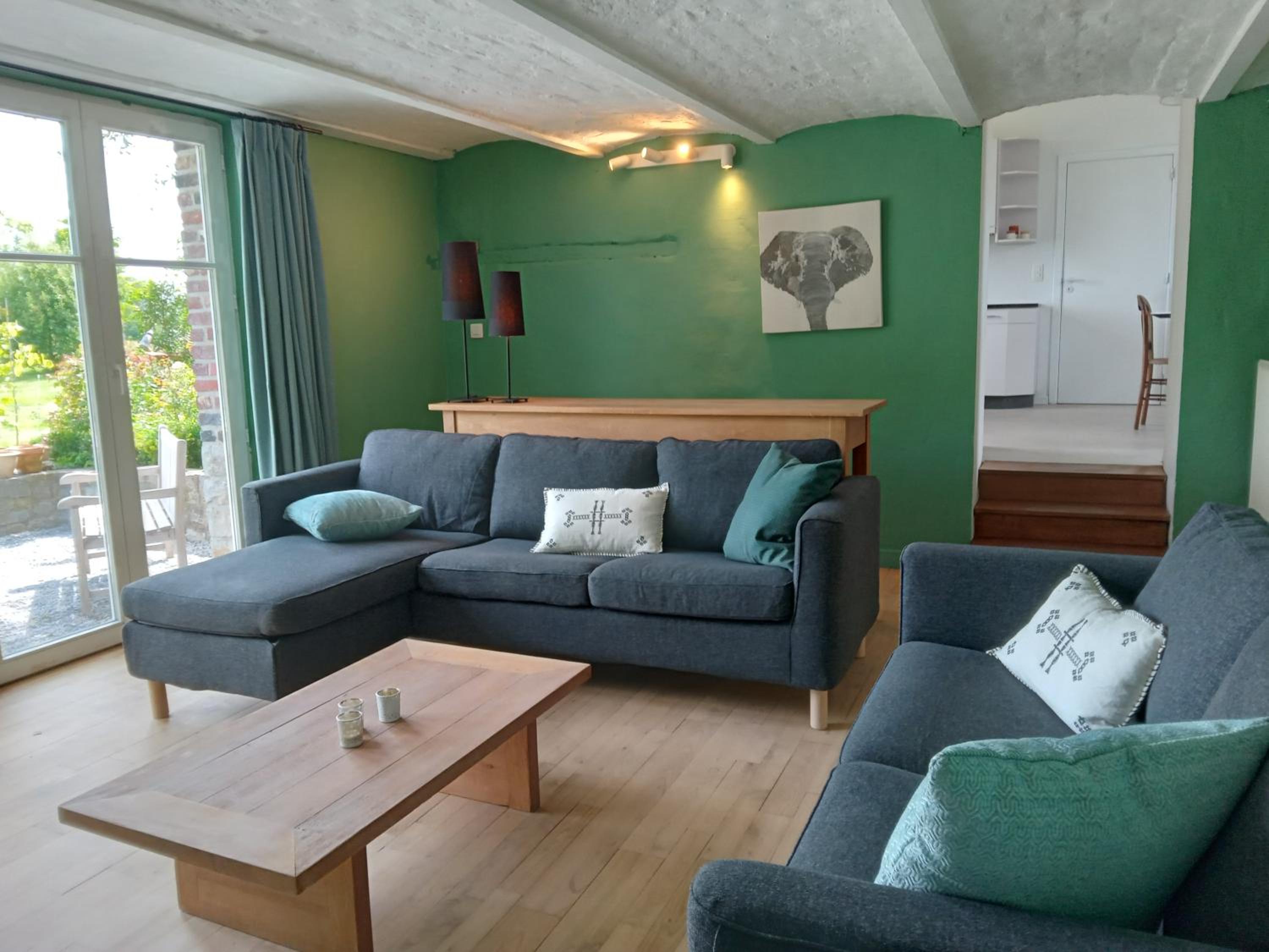 Three-Bedroom House photo 1
