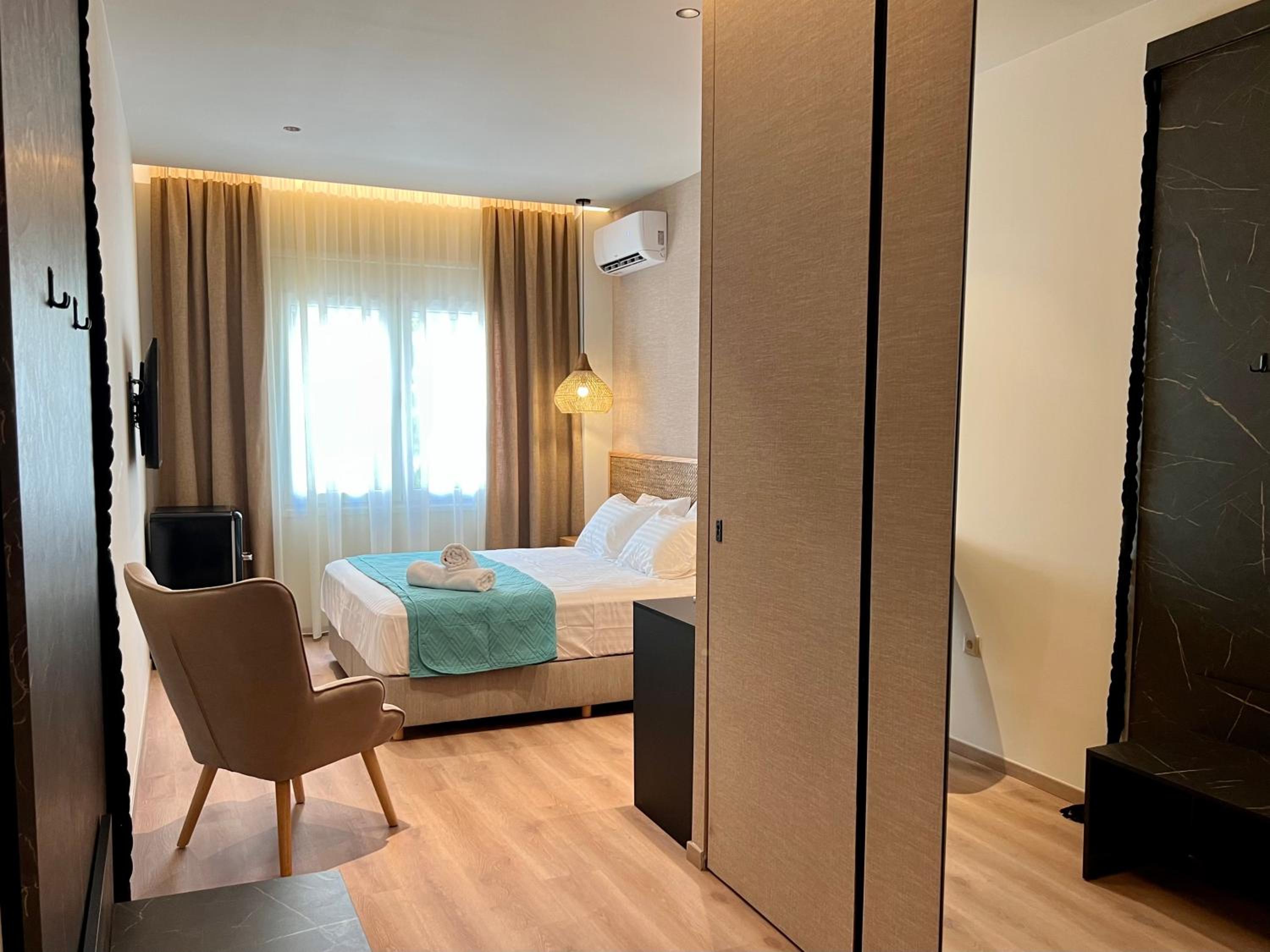 Deluxe Apartment
