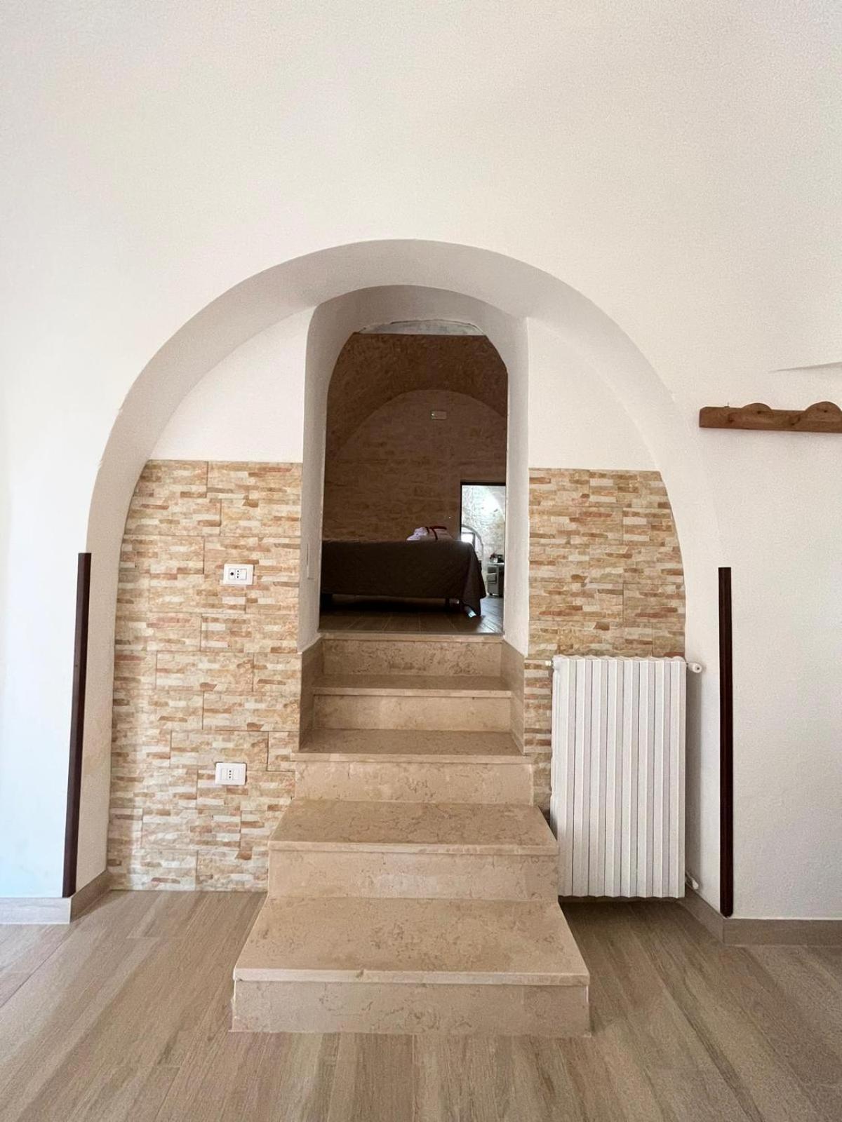 Two-Bedroom House - Photo 24
