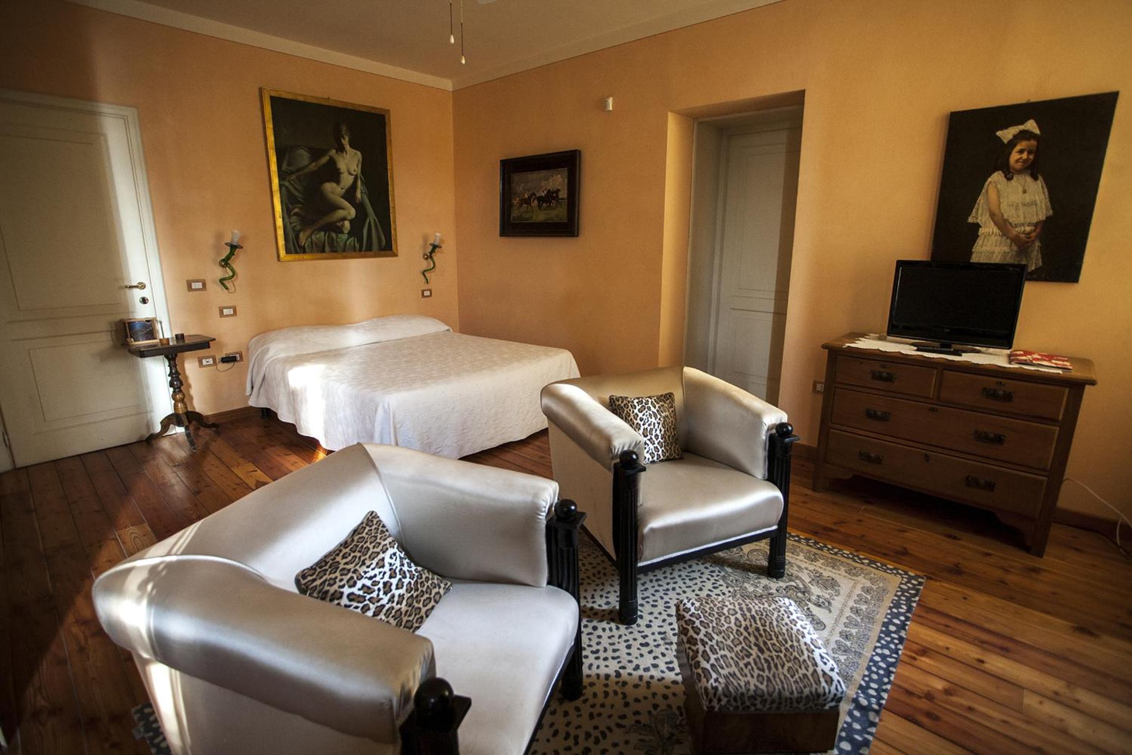 Double Room with Private Bathroom