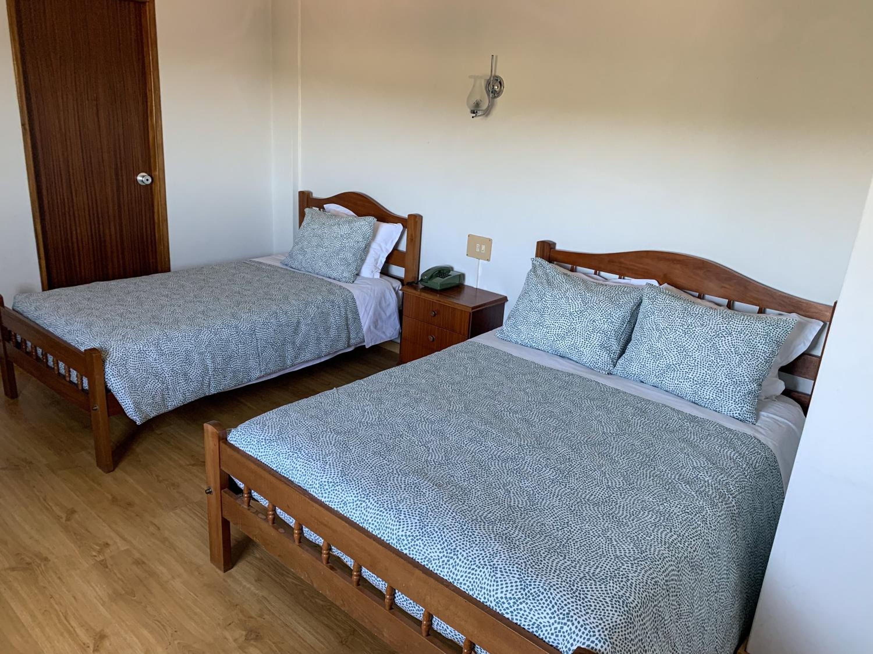 Economy Triple Room - Photo 1