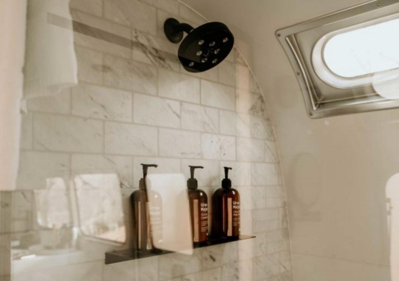 Explorer Airstream Suite photo 2