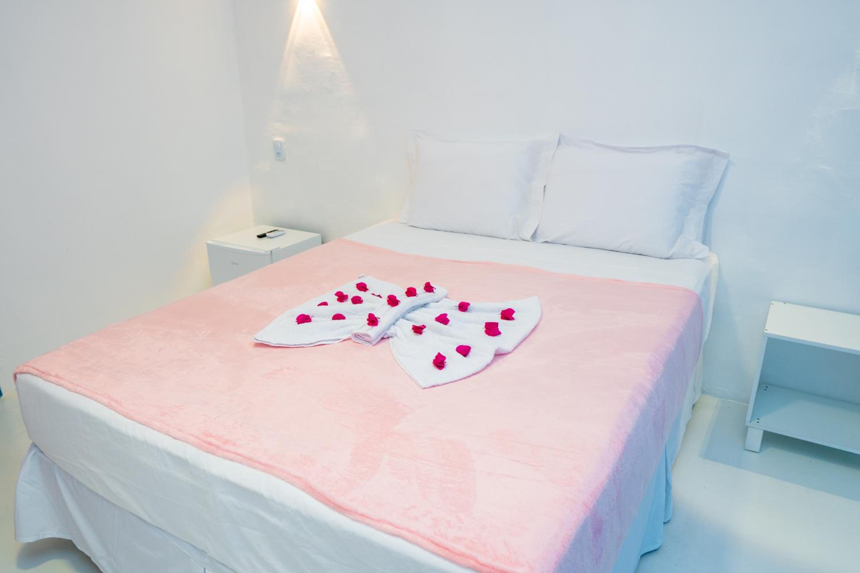 Deluxe Room - Photo 1