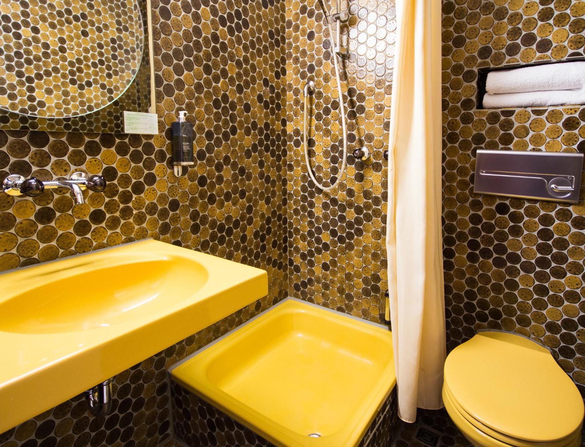 Standard Double or Twin Room - Photo 2