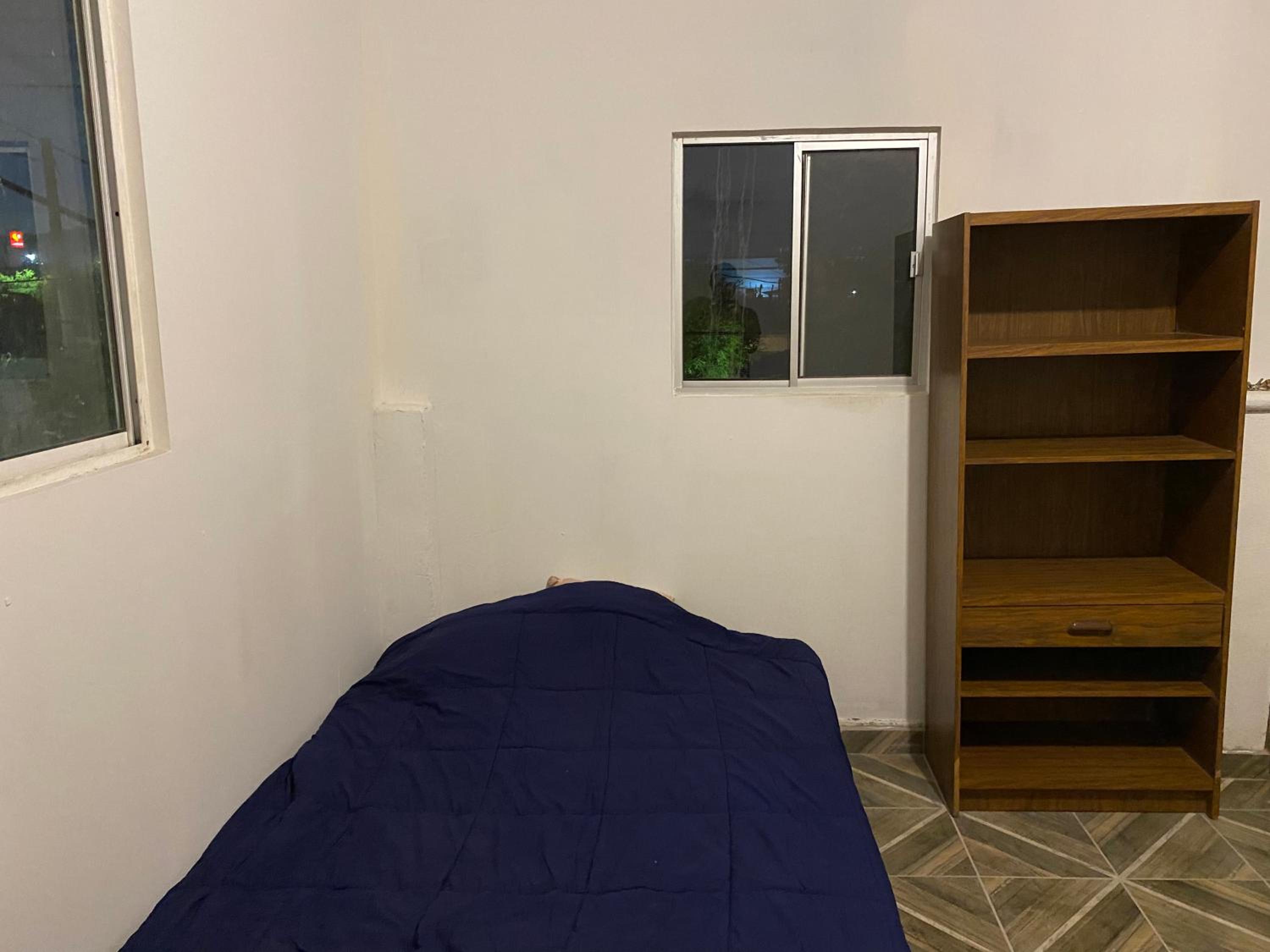 One-Bedroom Apartment photo 3