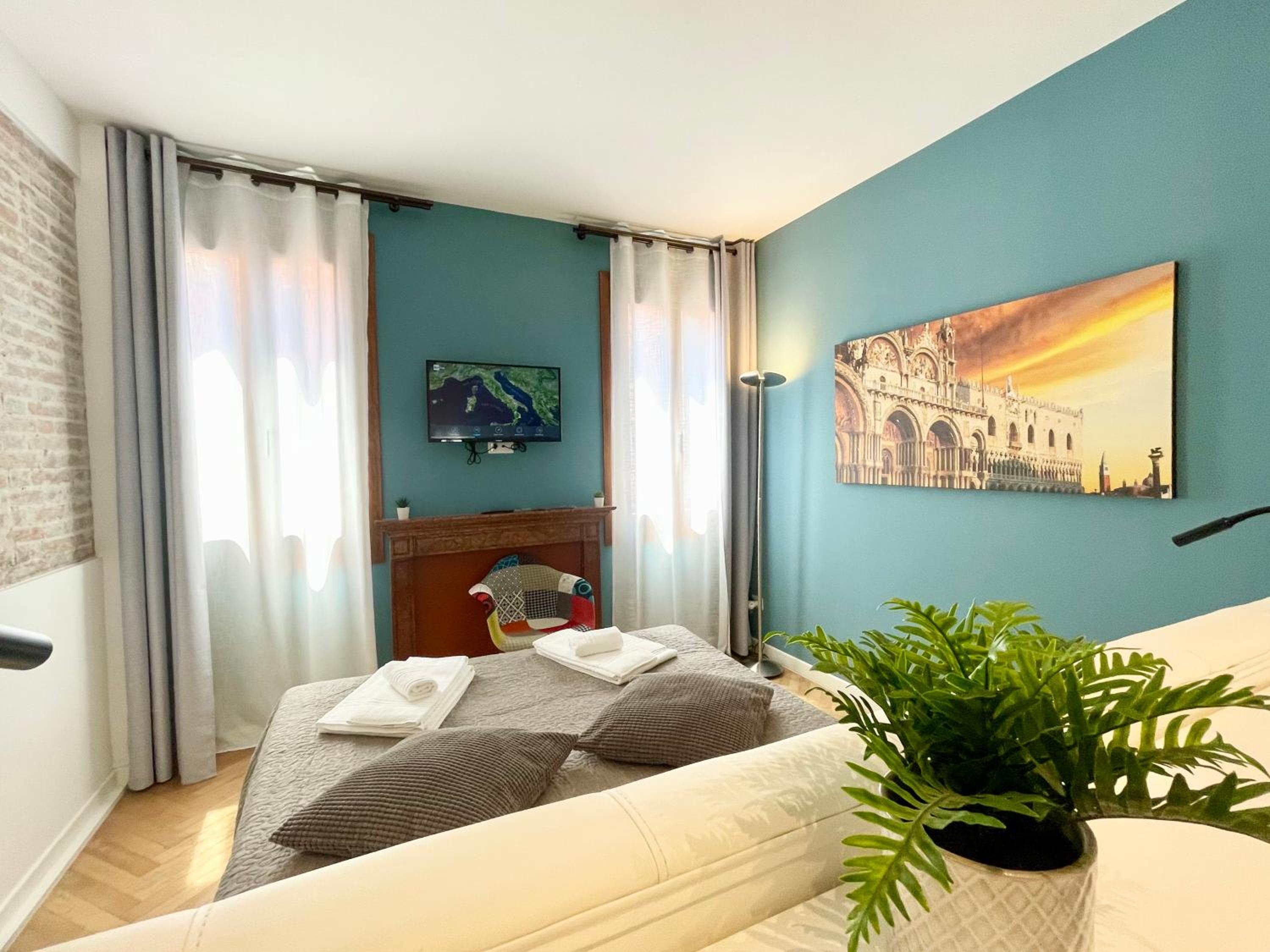 Superior Apartment