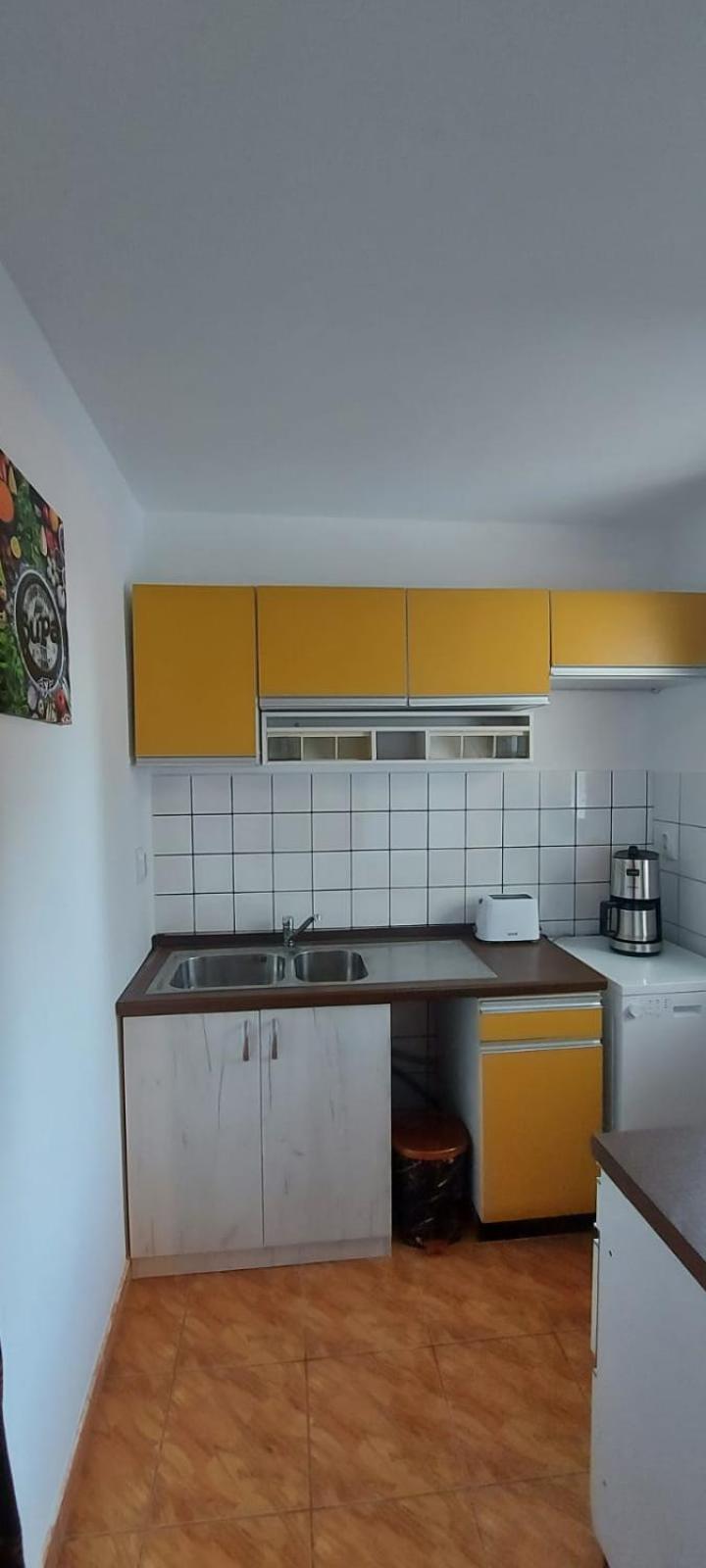 Three-Bedroom House - Photo 2