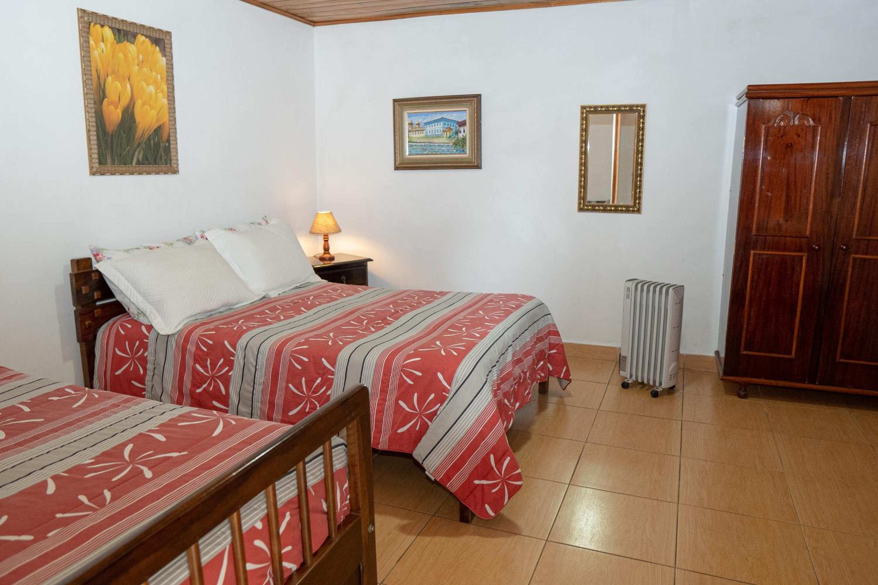 Basic Triple Room photo 3