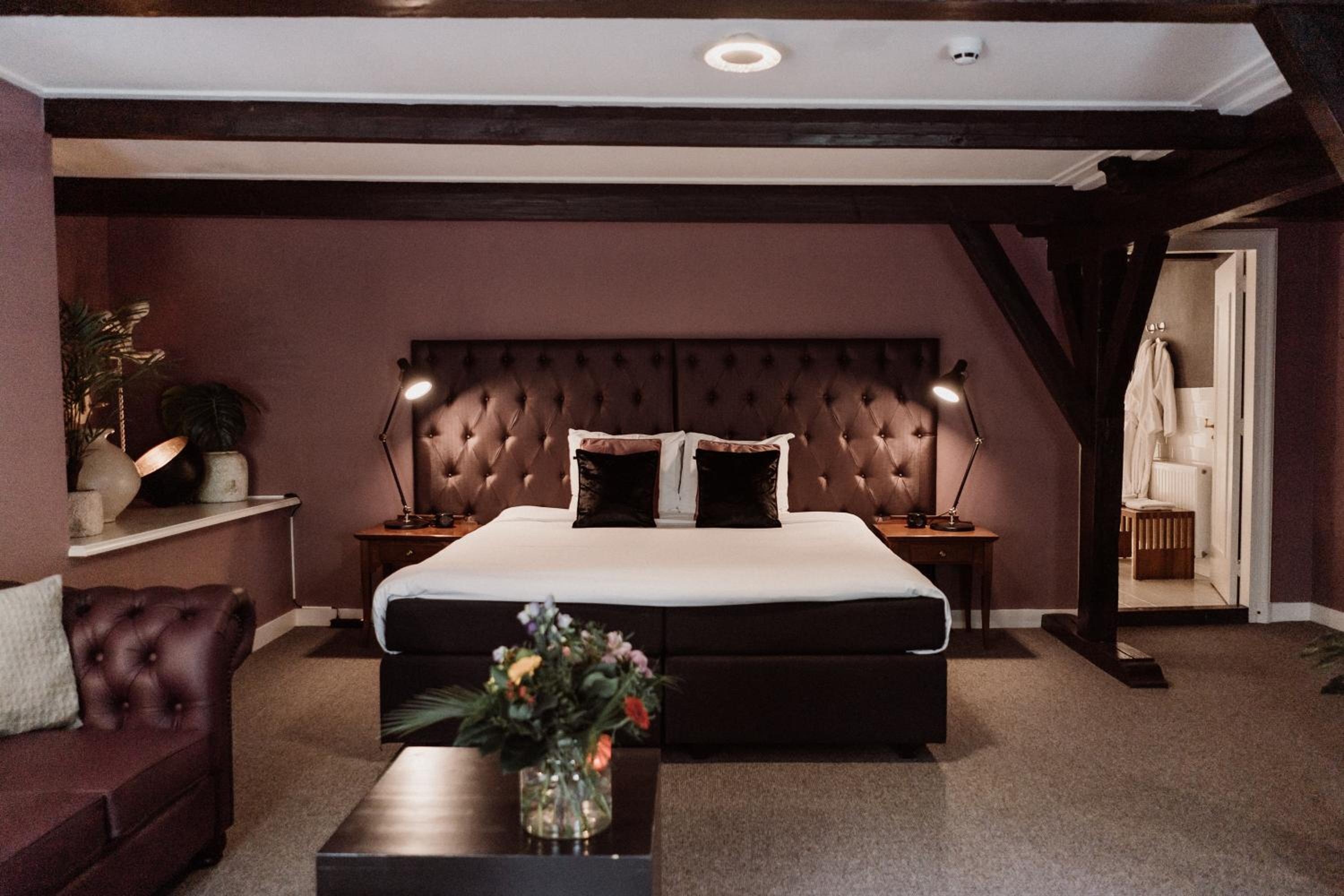 Luxe Suite