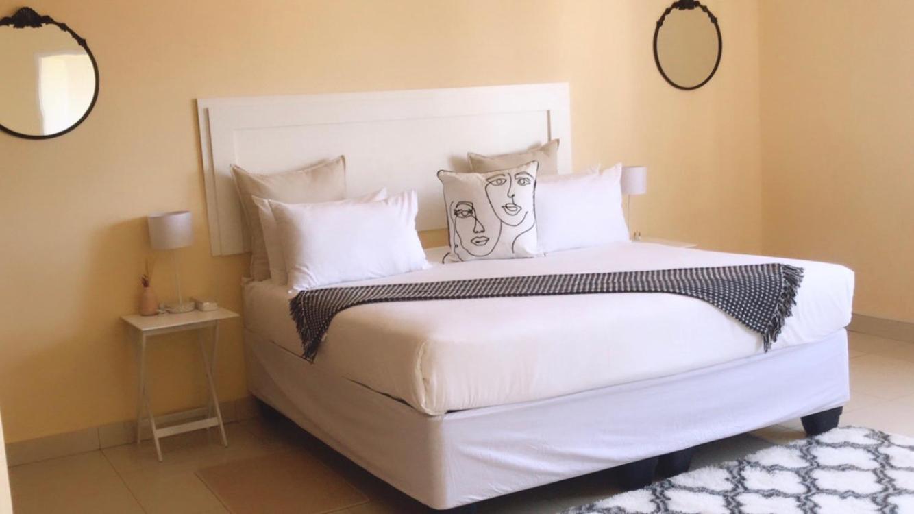 Deluxe King Room photo 3