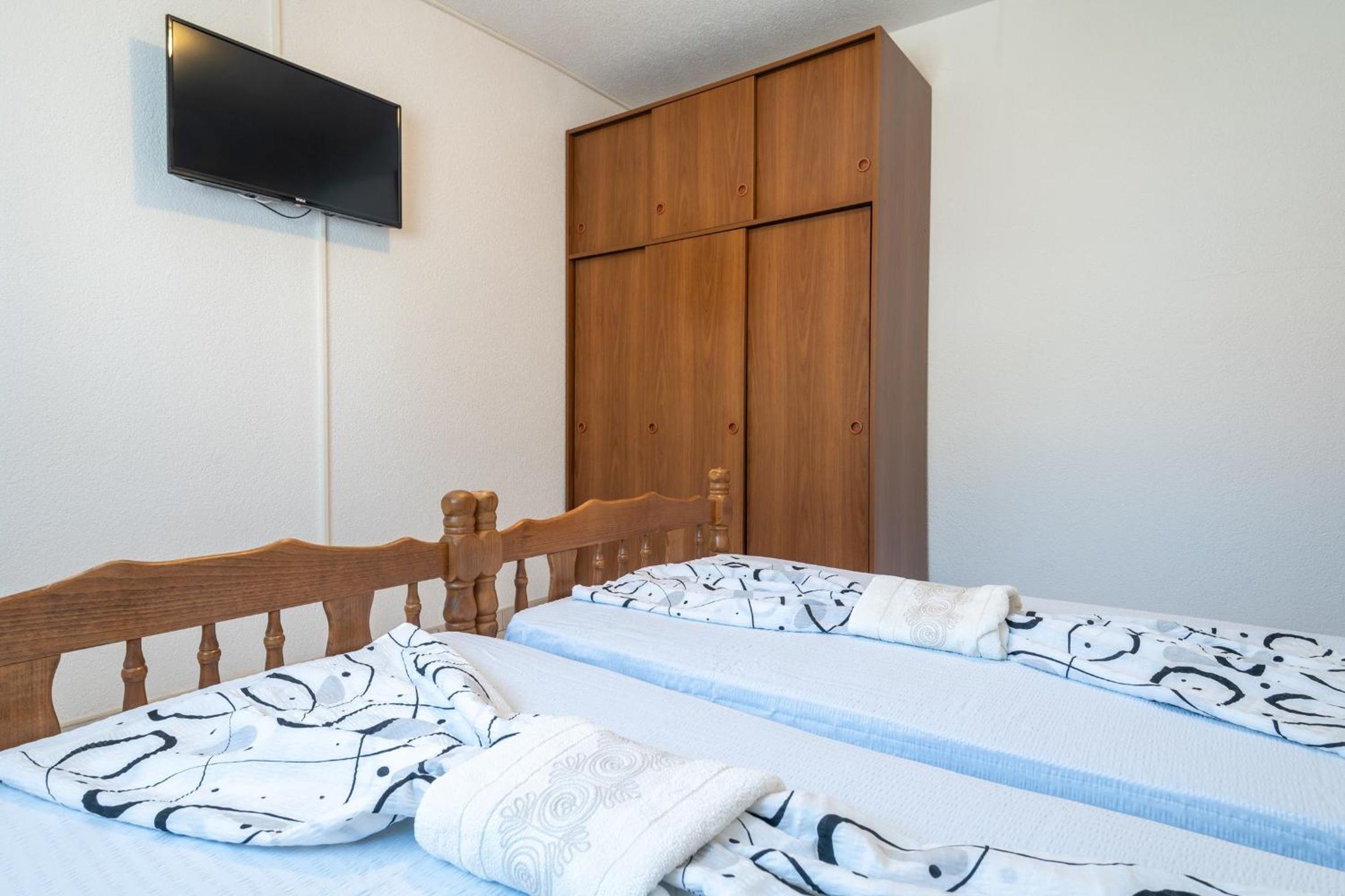 Studio Apartment - Photo 5