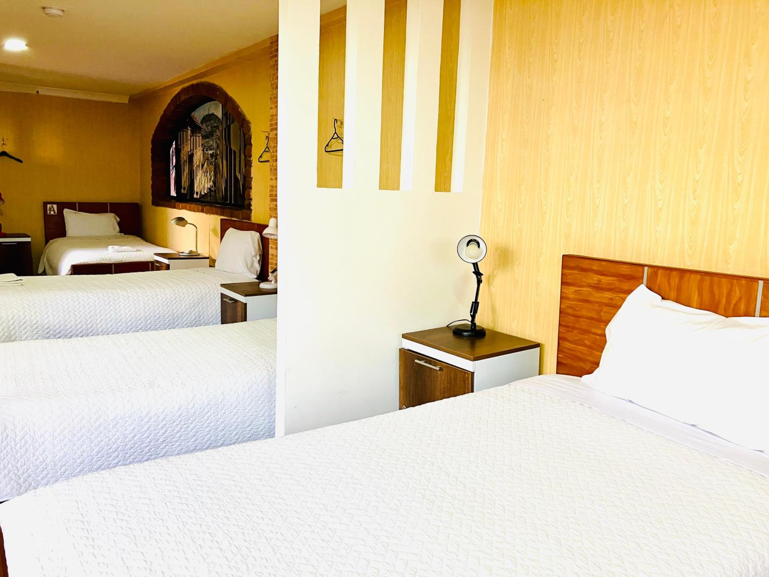 Bed In 6-Bed Mixed Dormitory Room photo 1