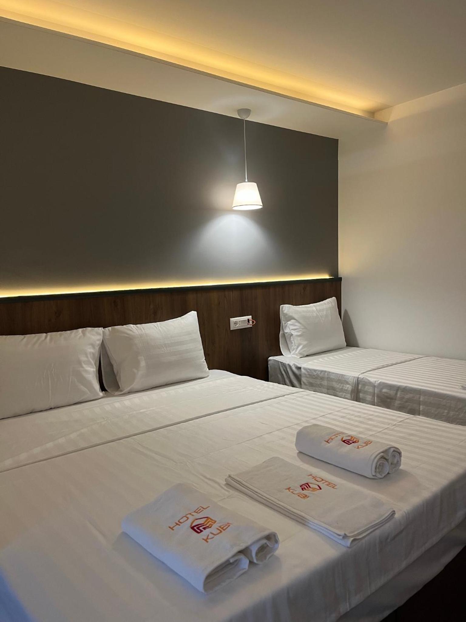Triple Room with Balcony