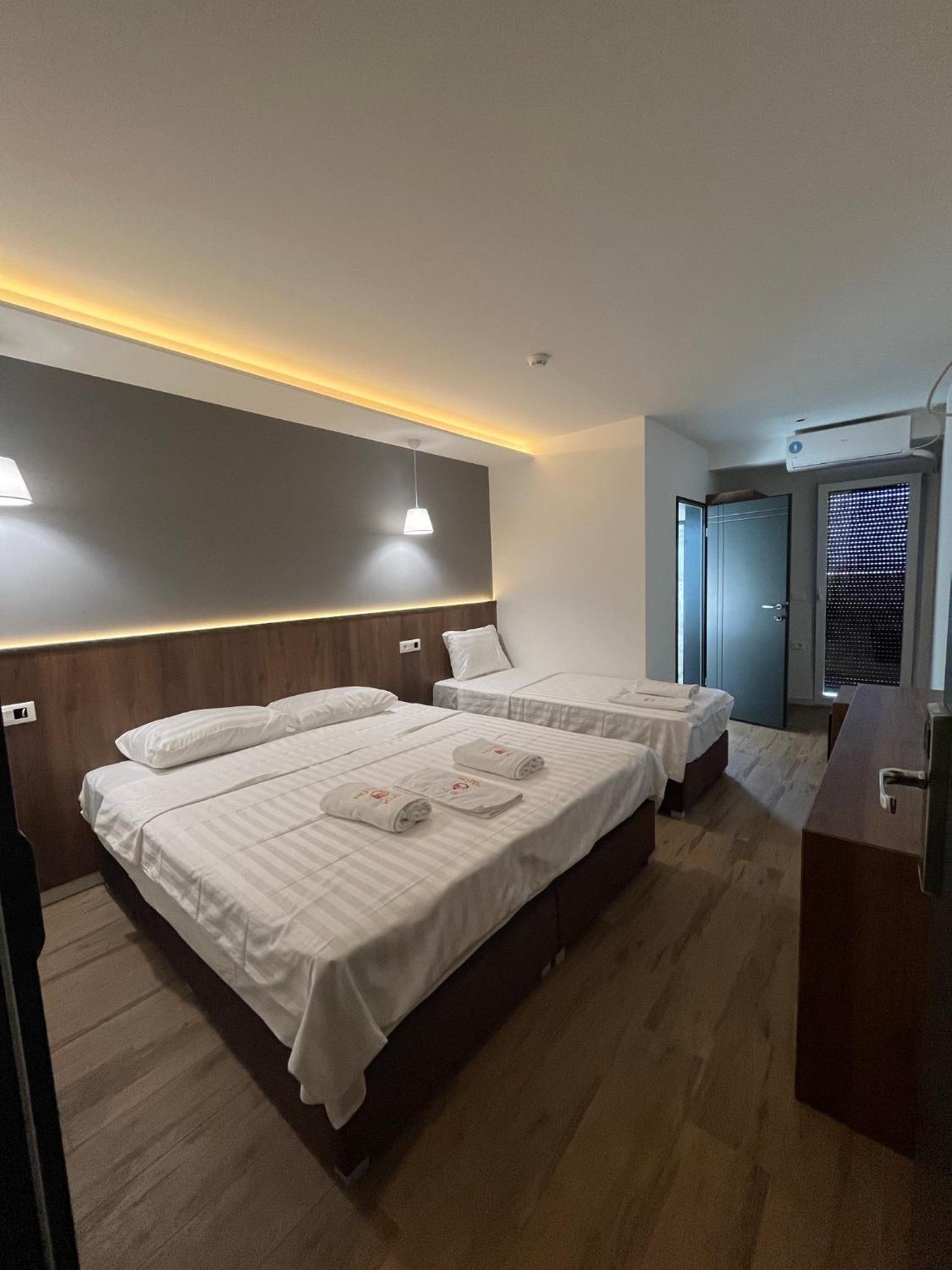 Triple Room with Balcony