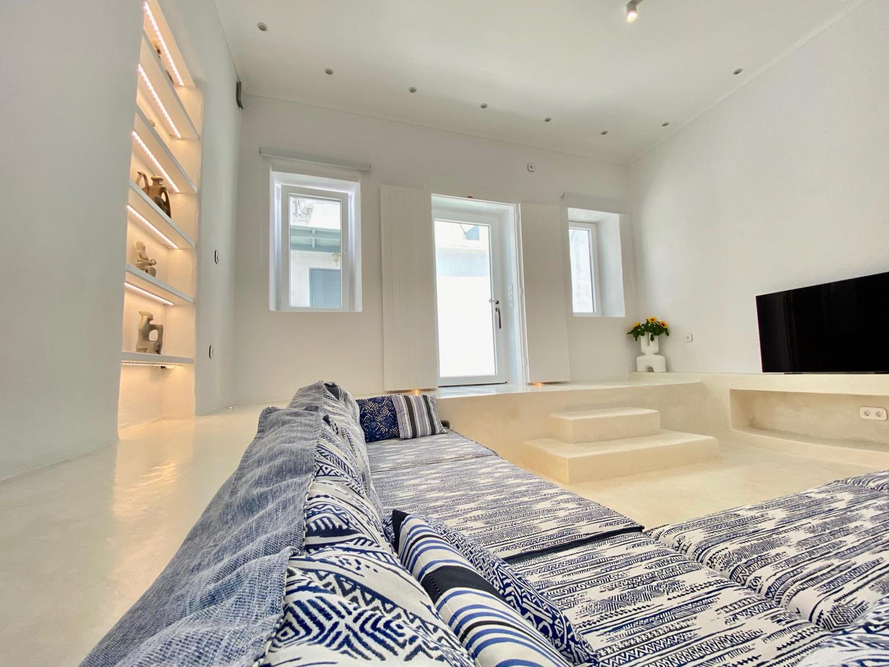 Two-Bedroom House photo 2