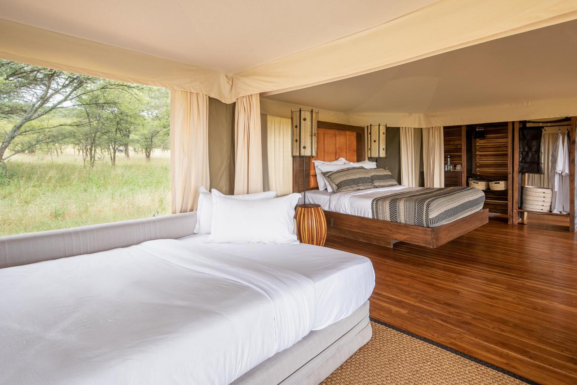 Deluxe Family Suite photo 3
