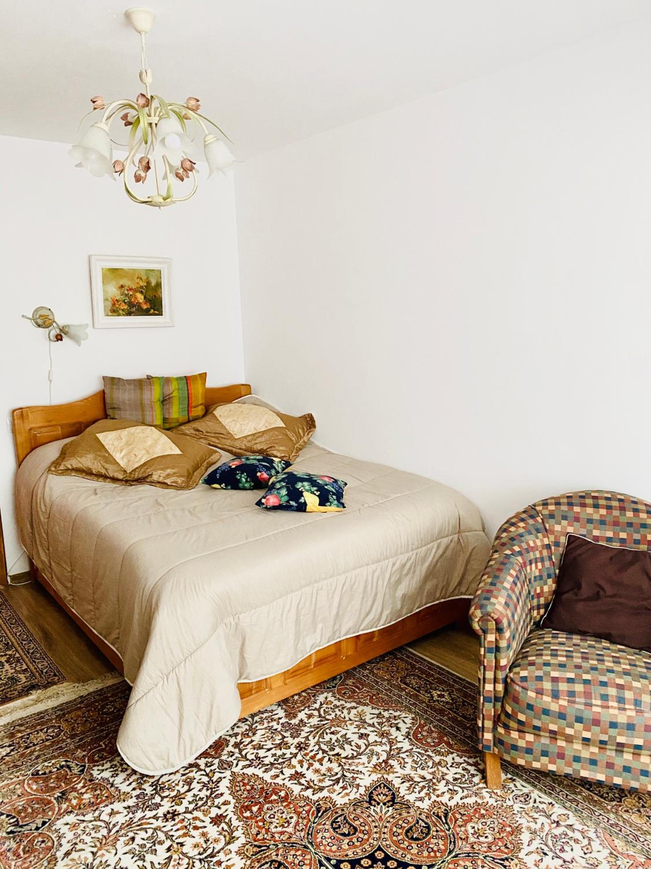 Two-Bedroom Apartment - Photo 40