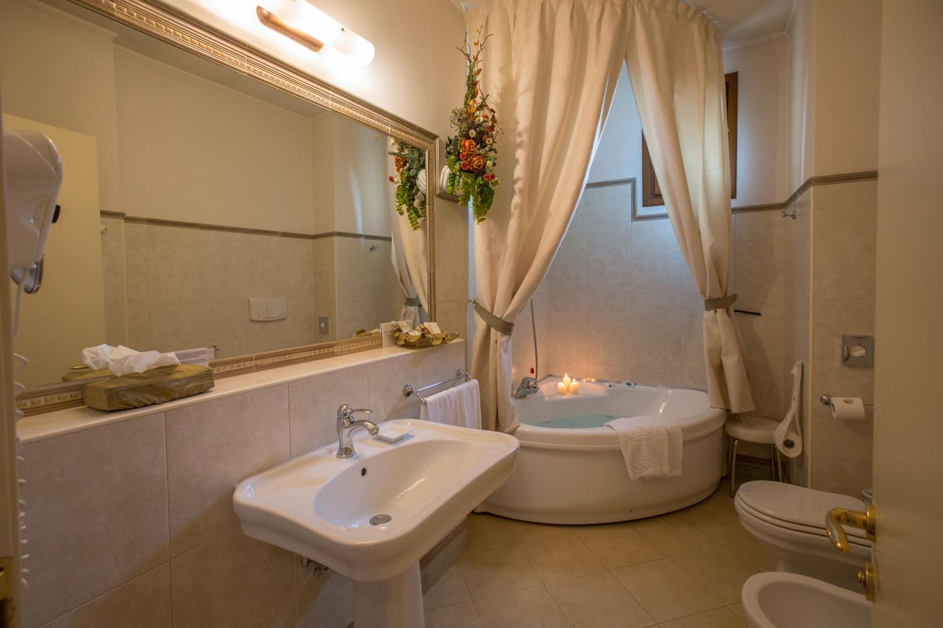 Junior Suite - Photo 5