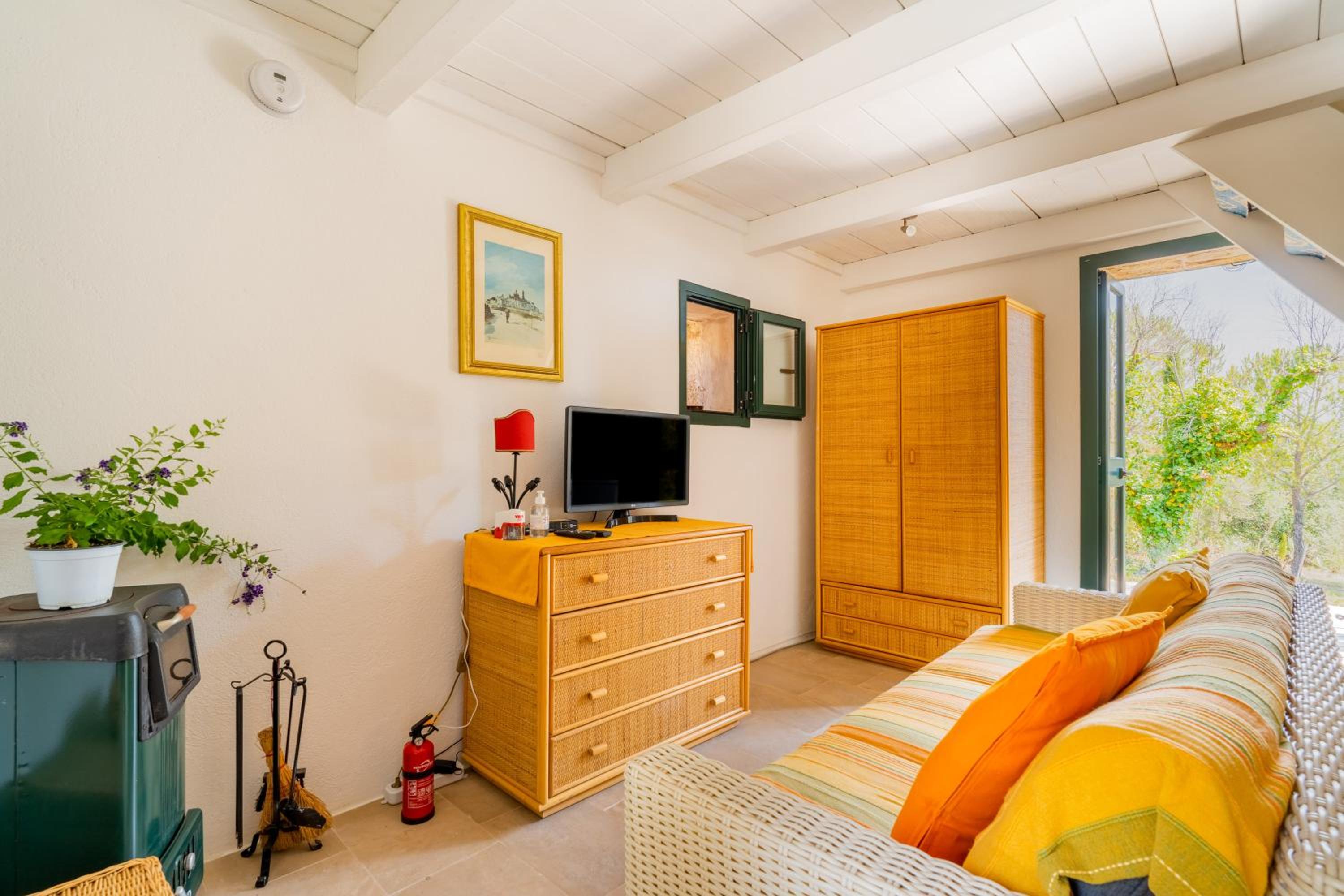 One-Bedroom House photo 3
