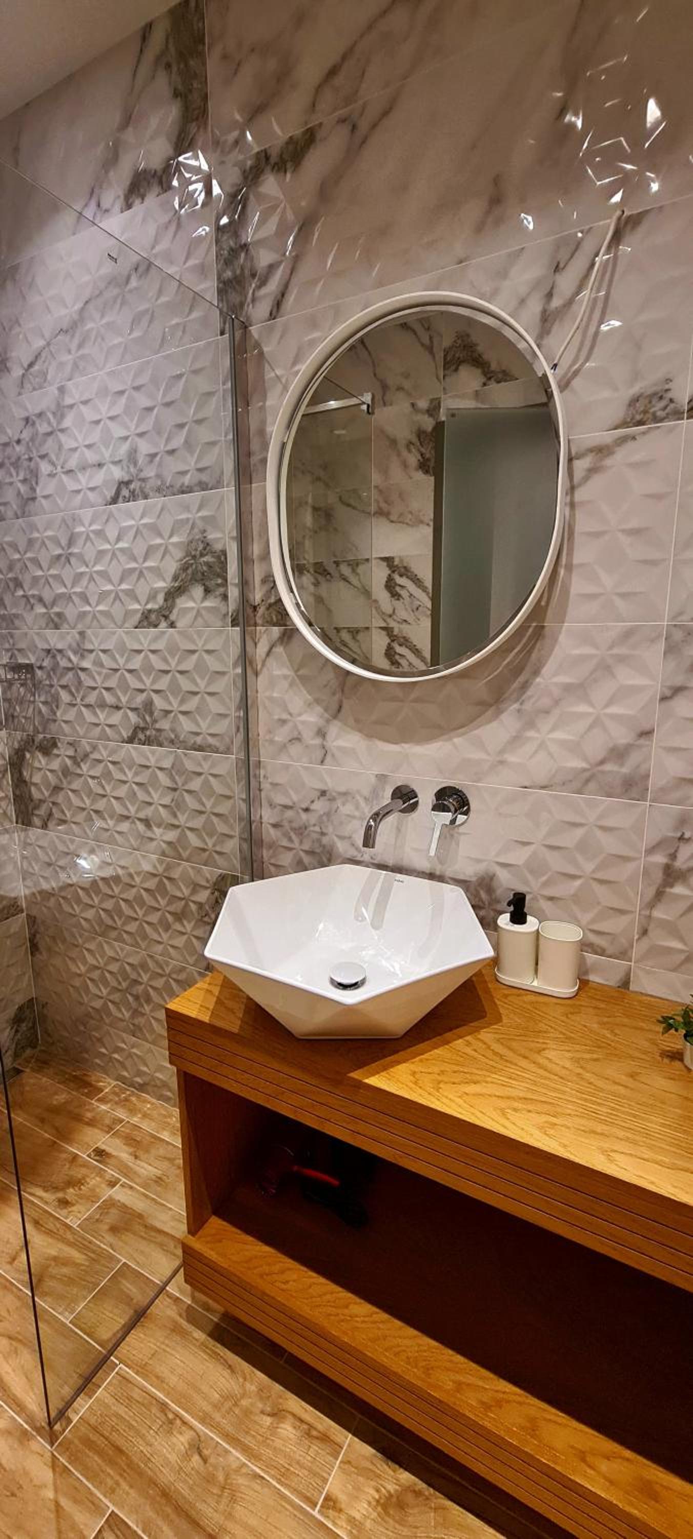 Luxury Quadruple Room - Photo 12