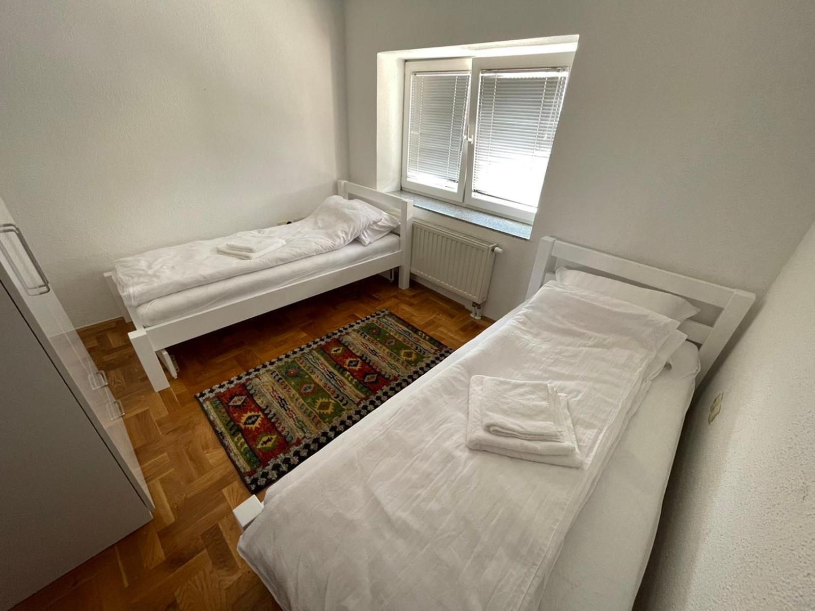 Three-Bedroom Apartment photo 2