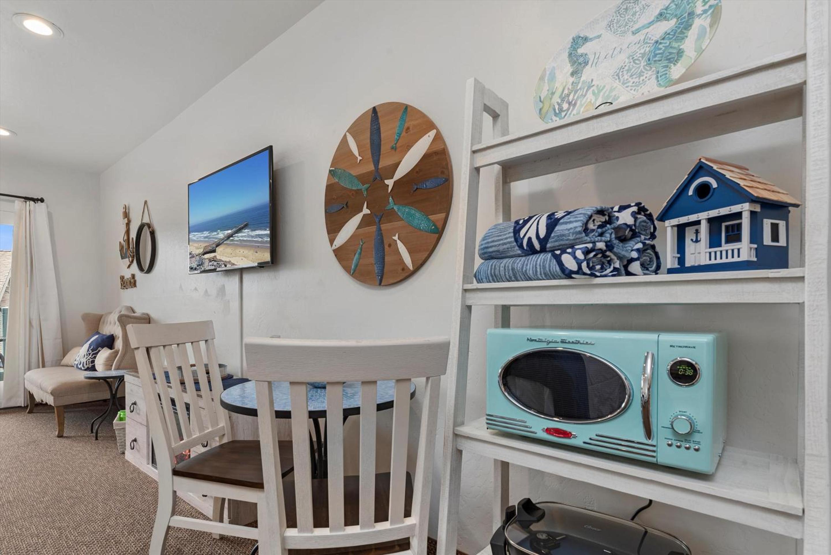 Studio with Sea View - Photo 3
