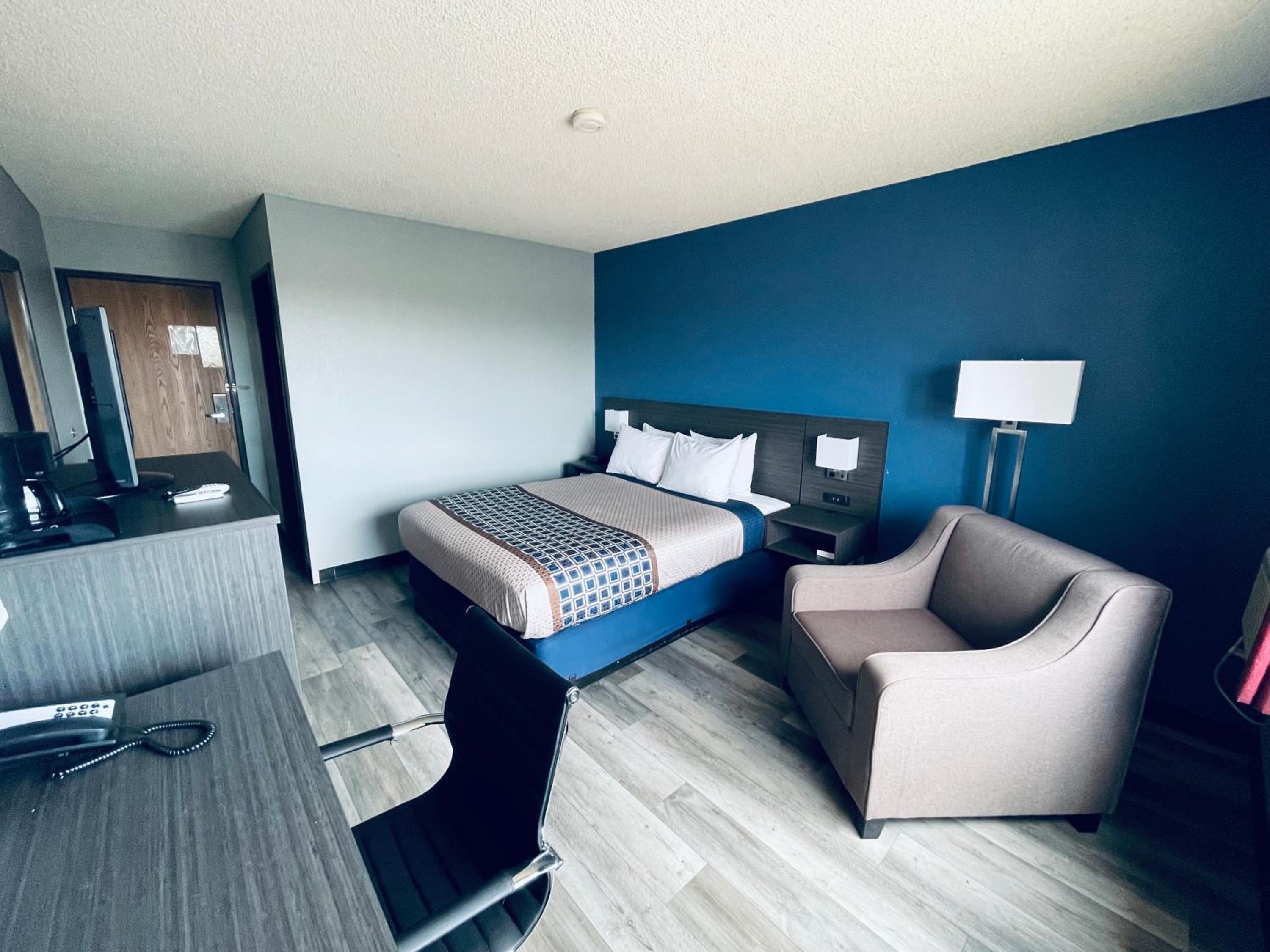 Queen Room