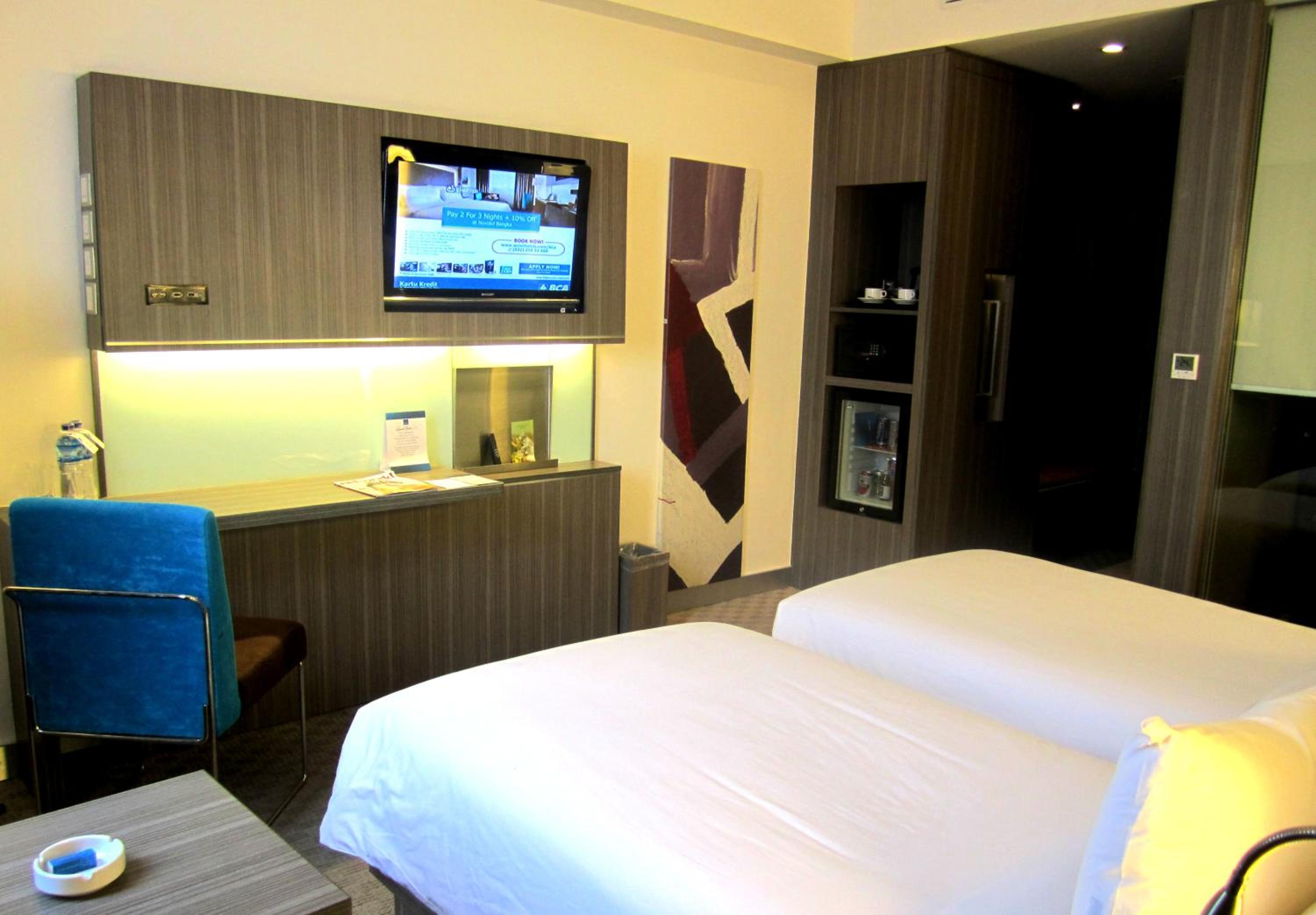 Standard Twin Room - Photo 2