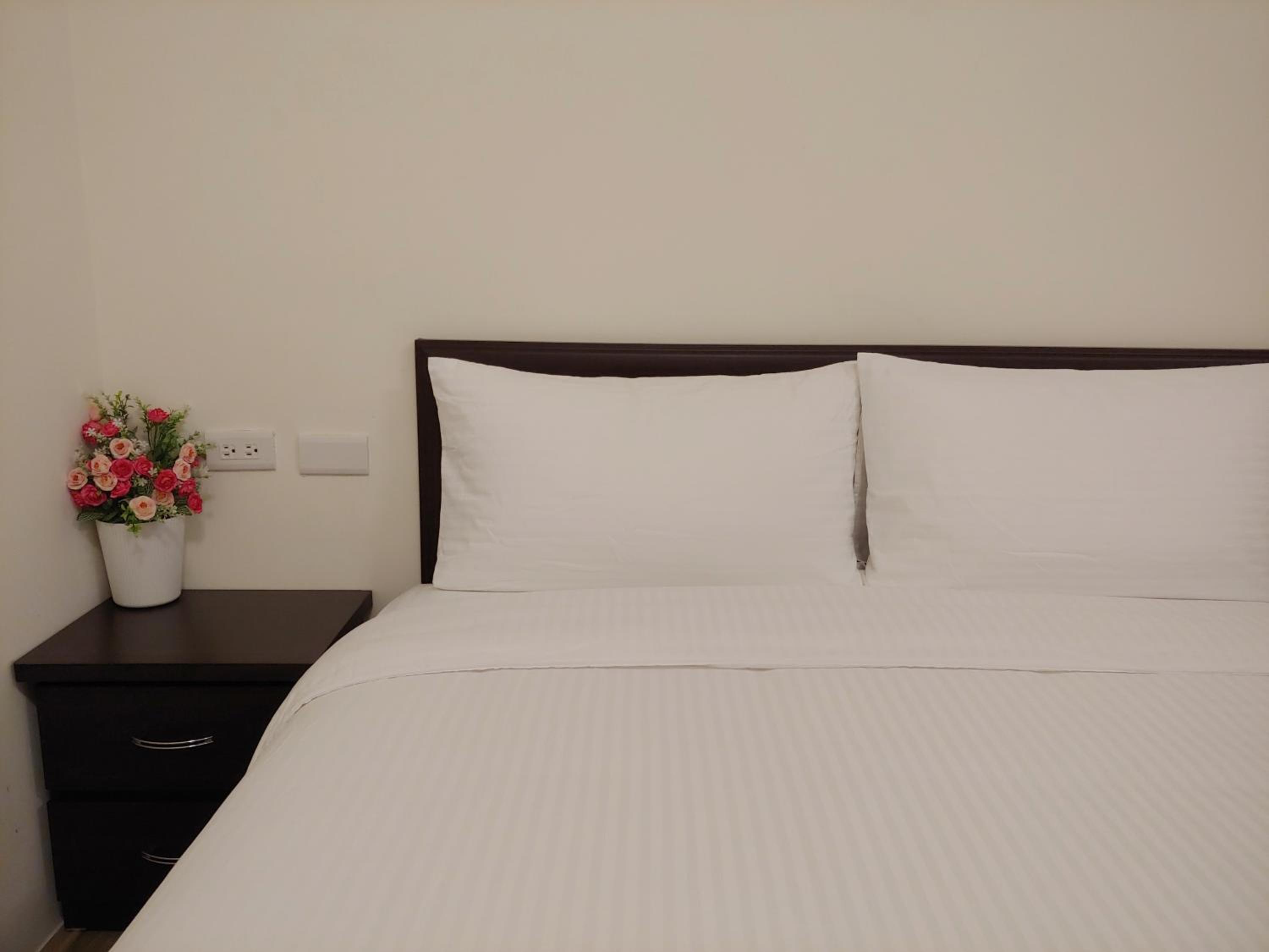 Quadruple Room with Private Bathroom photo 1