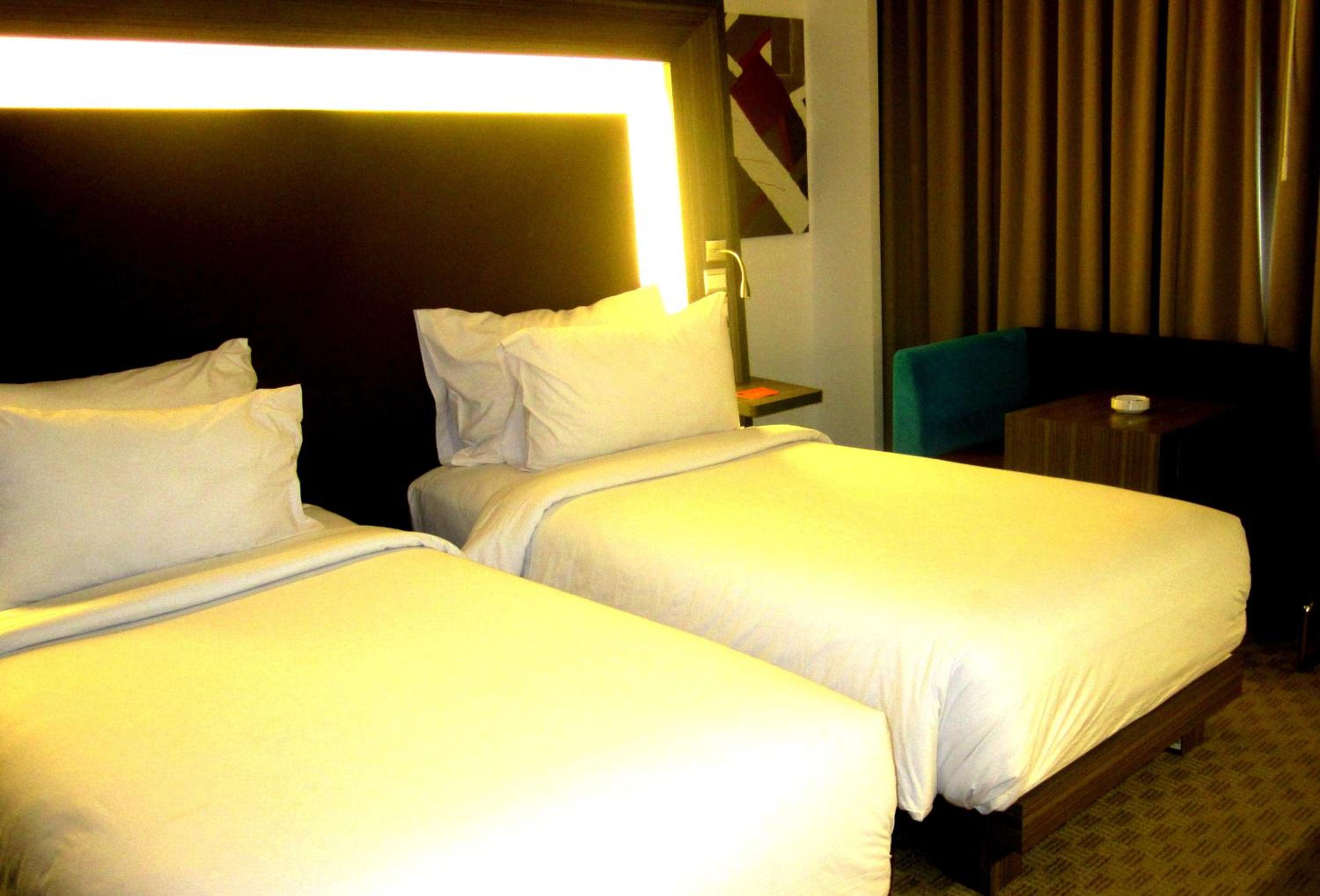 Standard Twin Room - Photo 1