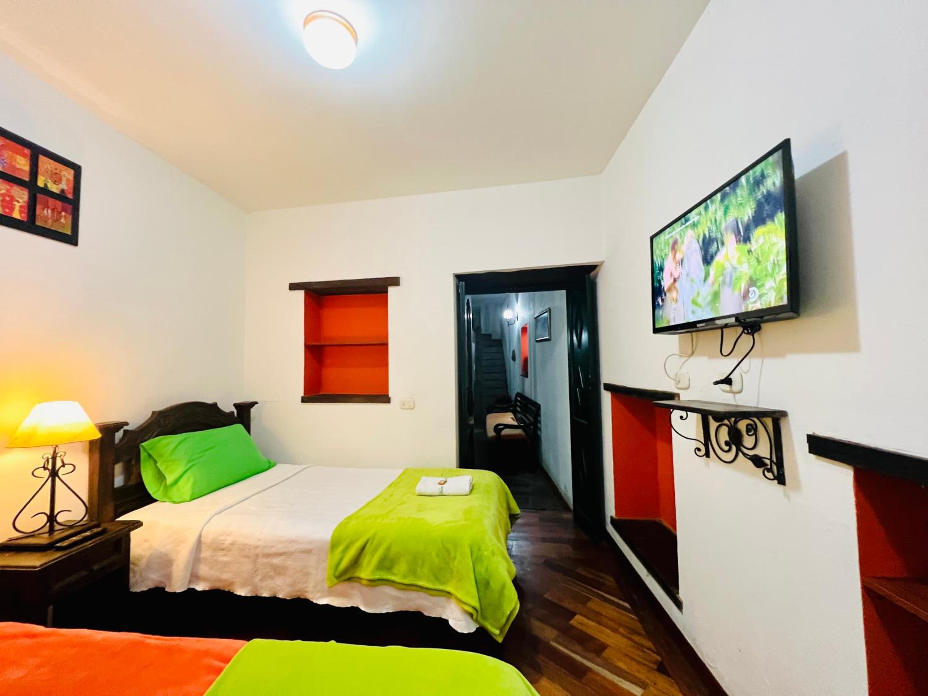 Twin Room with Private Bathroom